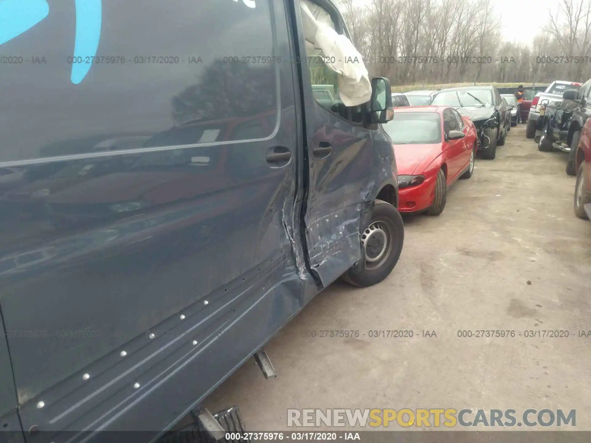 6 Photograph of a damaged car WD4PF0CD7KP094180 MERCEDES-BENZ SPRINTER 2019