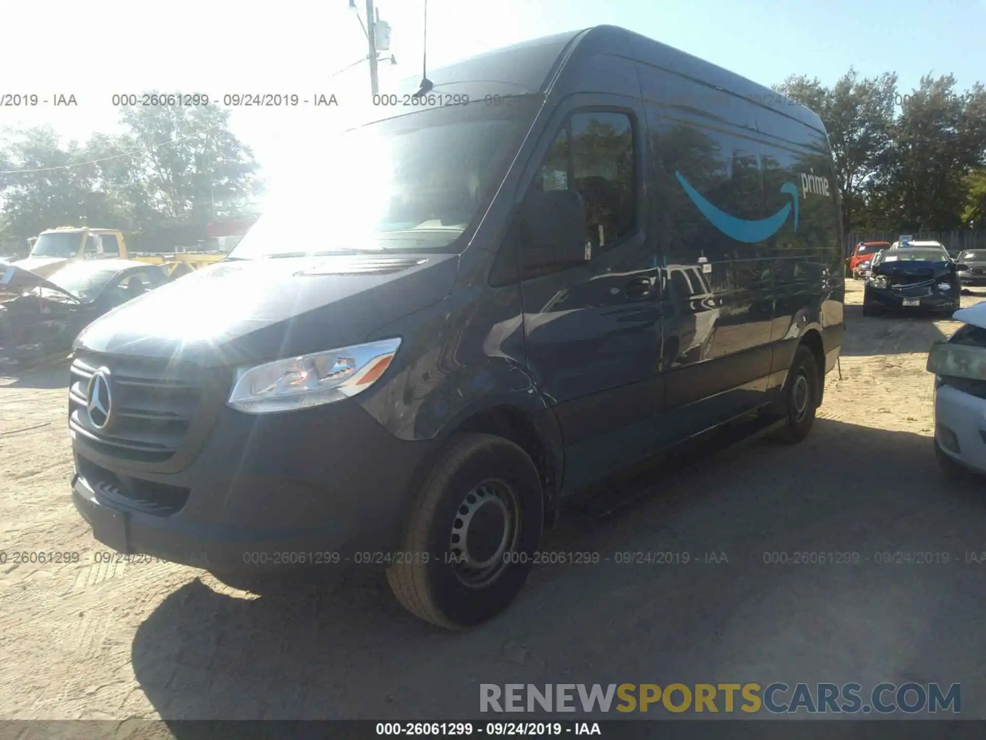 2 Фотография поврежденного автомобиля WD4PF0CD7KT004954 MERCEDES-BENZ SPRINTER 2019