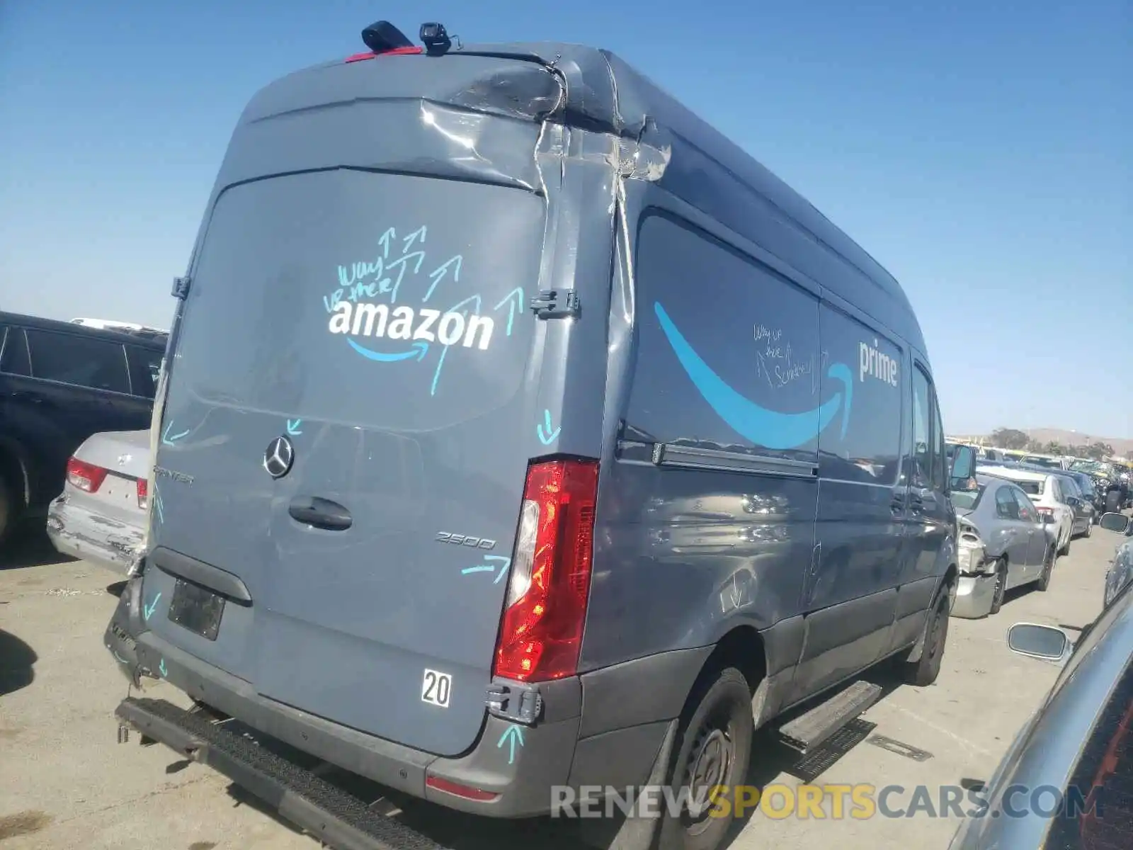 4 Фотография поврежденного автомобиля WD4PF0CD9KP030559 MERCEDES-BENZ SPRINTER 2019