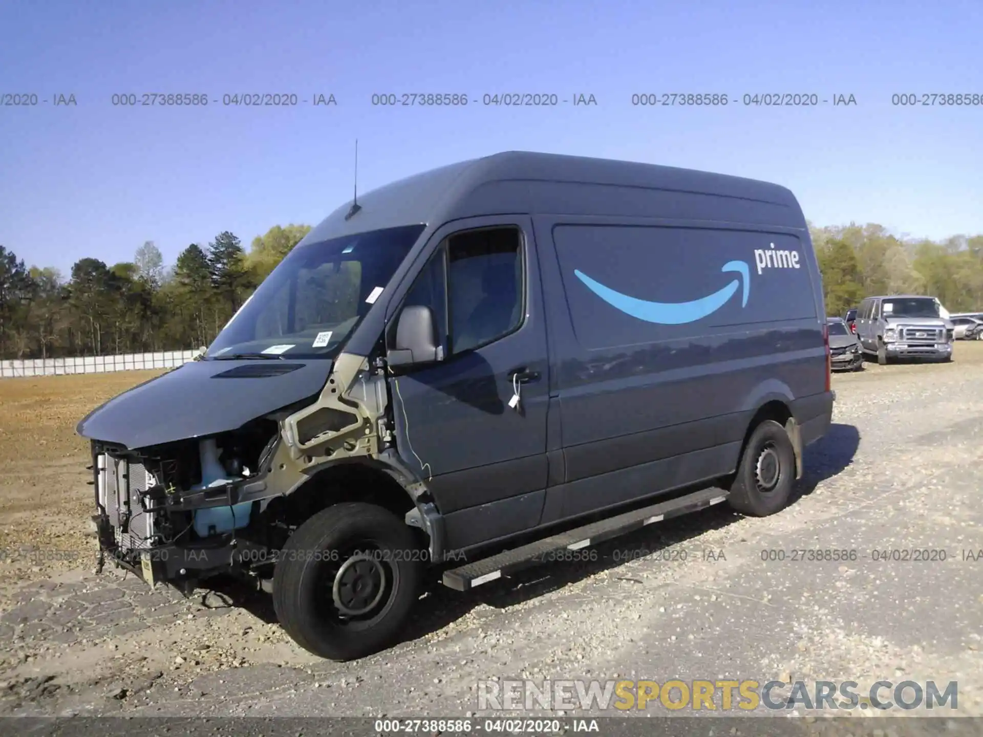 2 Фотография поврежденного автомобиля WD4PF0CD9KP105664 MERCEDES-BENZ SPRINTER 2019