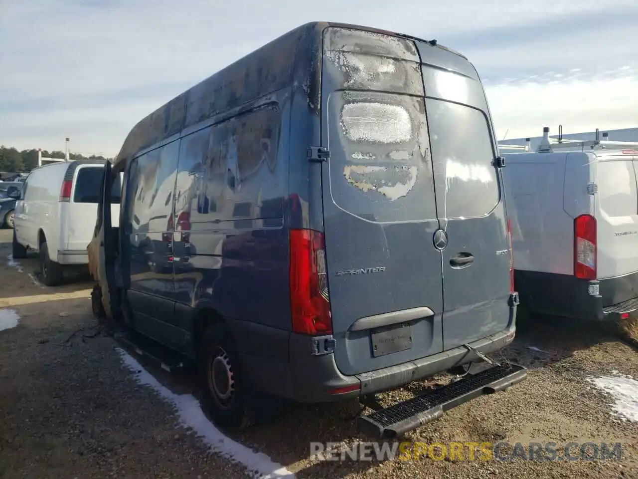 3 Photograph of a damaged car WD4PF0CD9KT004664 MERCEDES-BENZ SPRINTER 2019