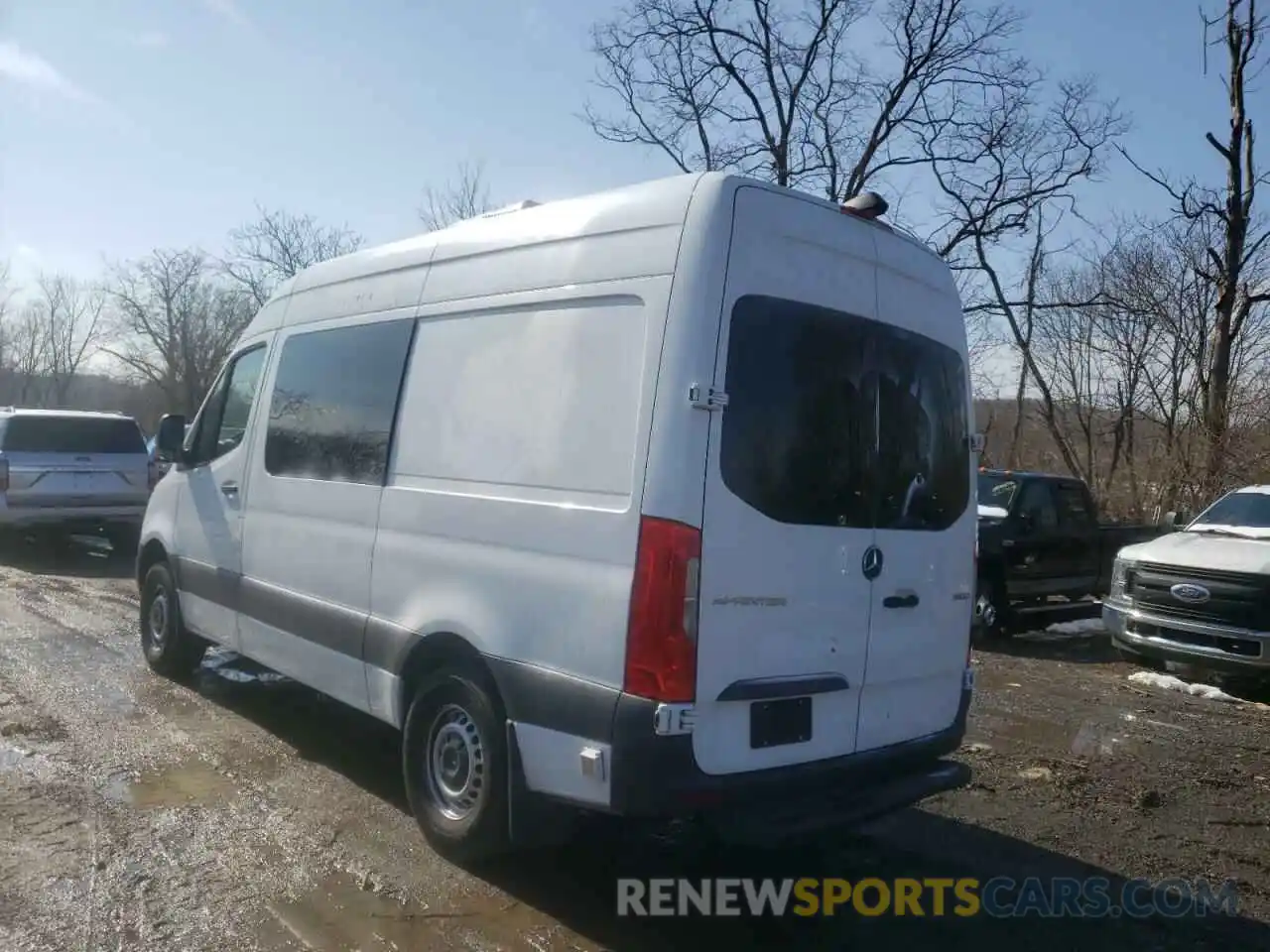 3 Photograph of a damaged car WD4PF0CDXKP040999 MERCEDES-BENZ SPRINTER 2019