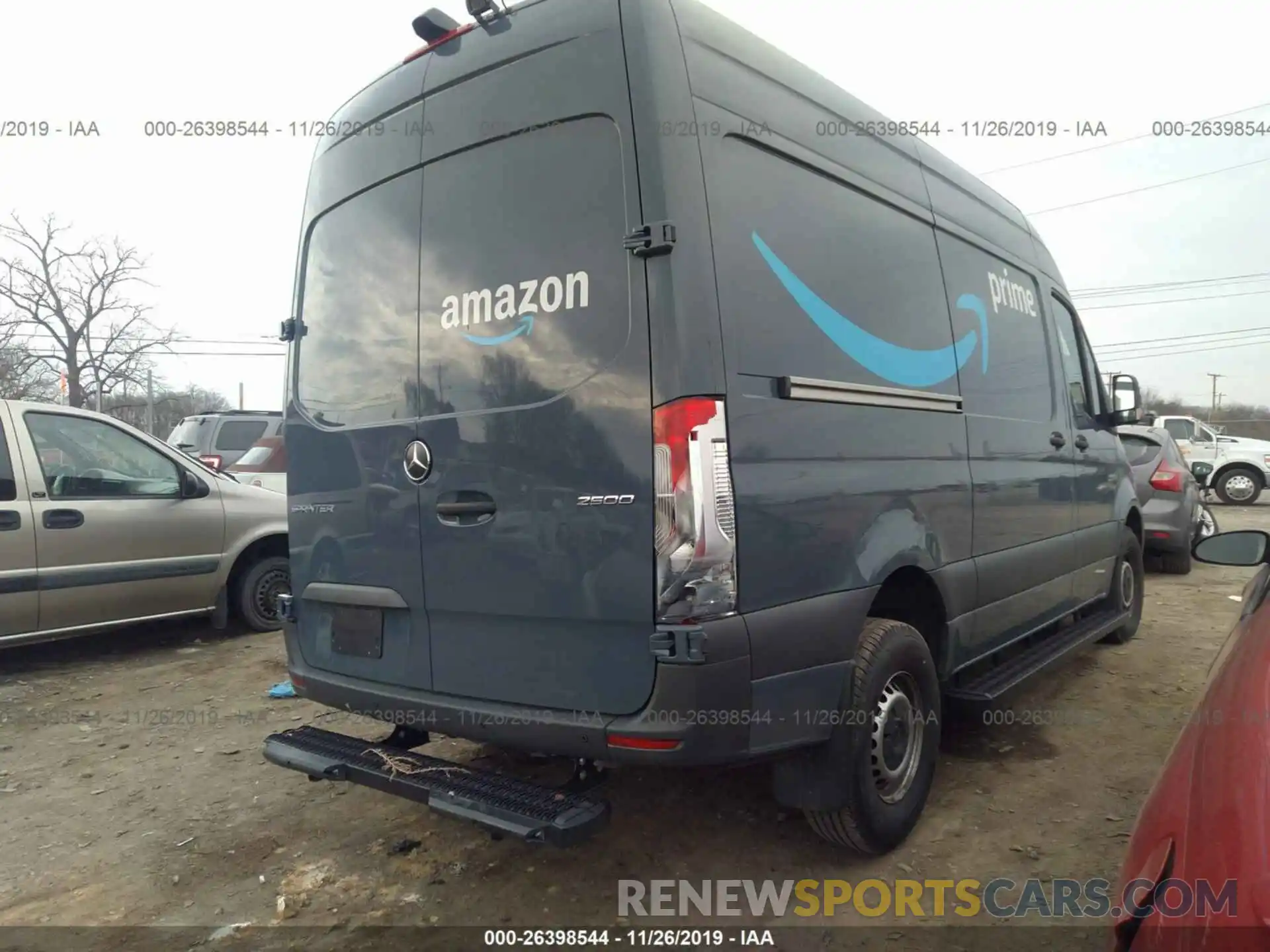 4 Фотография поврежденного автомобиля WD4PF0CDXKP044244 MERCEDES-BENZ SPRINTER 2019