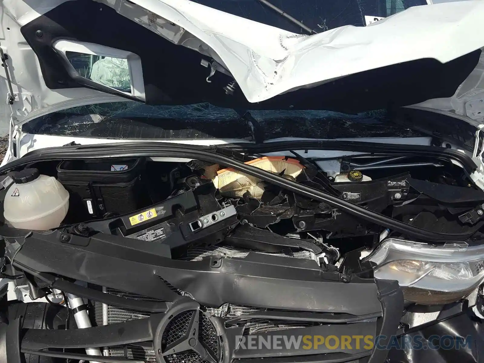 7 Photograph of a damaged car WD4PF0EDXKT012740 MERCEDES-BENZ SPRINTER 2019