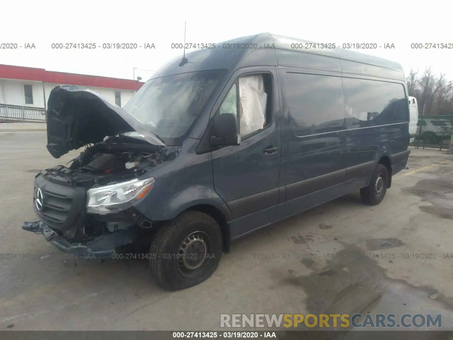 2 Фотография поврежденного автомобиля WD4PF1CD0KP115554 MERCEDES-BENZ SPRINTER 2019