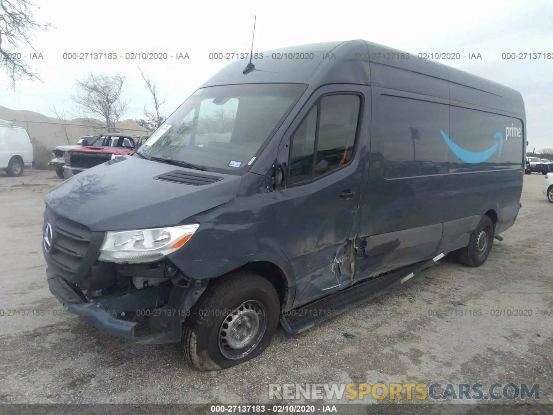 2 Фотография поврежденного автомобиля WD4PF1CD0KP122875 MERCEDES-BENZ SPRINTER 2019