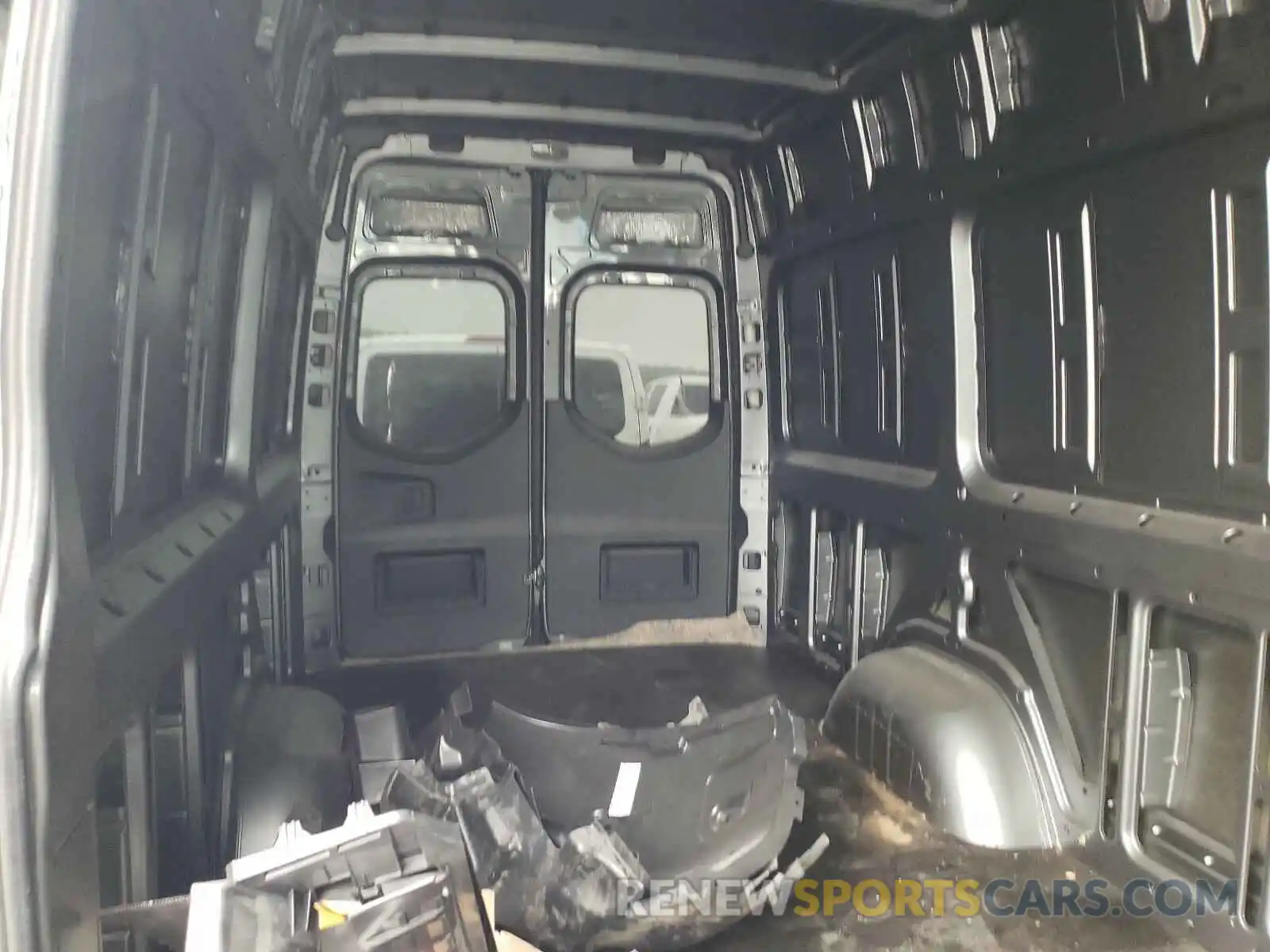 9 Photograph of a damaged car WD4PF1CD0KP169999 MERCEDES-BENZ SPRINTER 2019