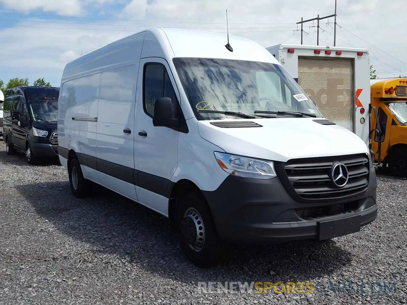 1 Фотография поврежденного автомобиля WD4PF1CD1KP062508 MERCEDES-BENZ SPRINTER 2019