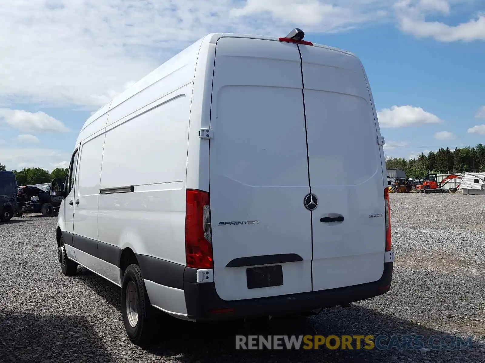 3 Photograph of a damaged car WD4PF1CD1KP062508 MERCEDES-BENZ SPRINTER 2019