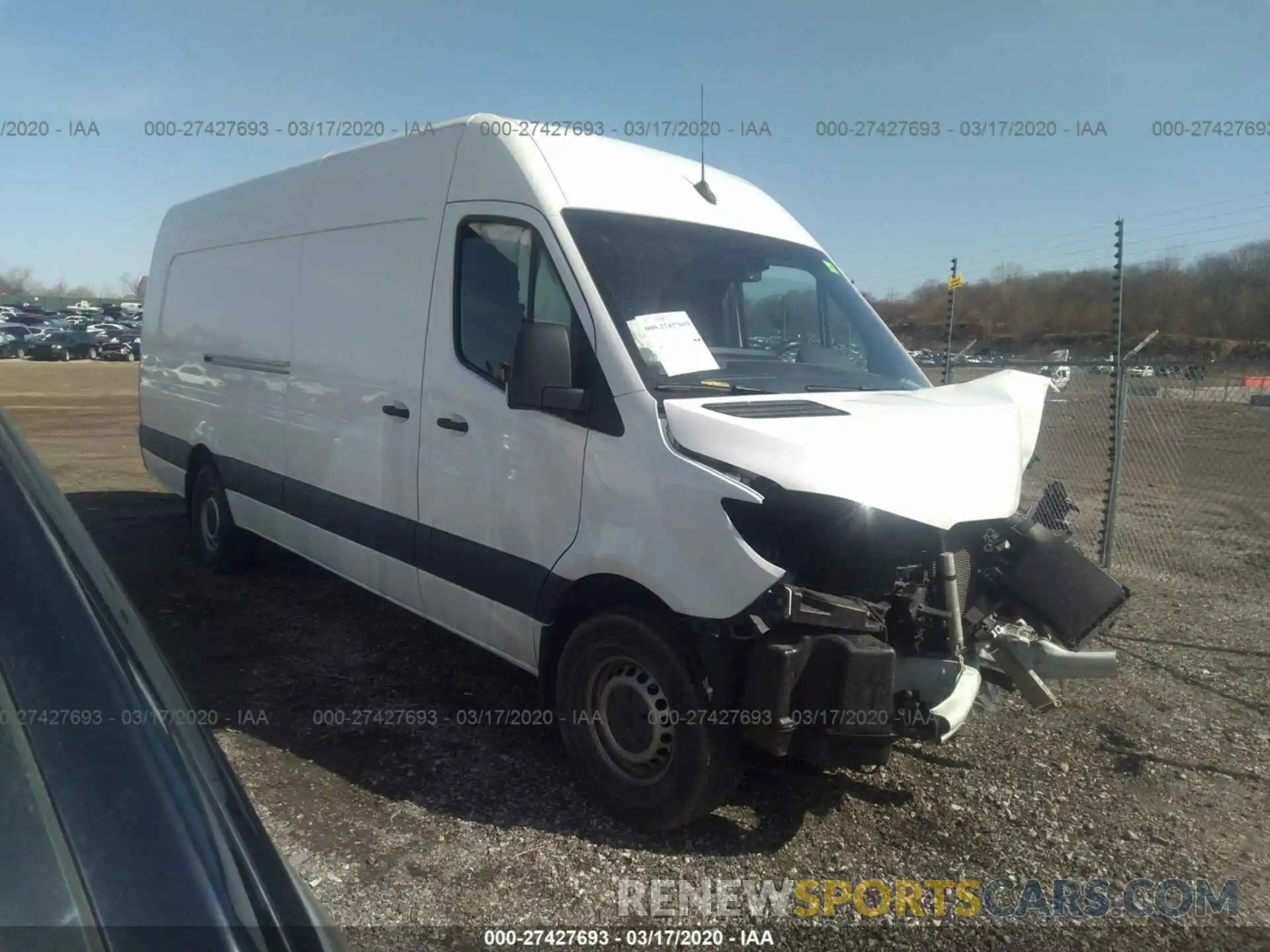 1 Photograph of a damaged car WD4PF1CD1KP085089 MERCEDES-BENZ SPRINTER 2019