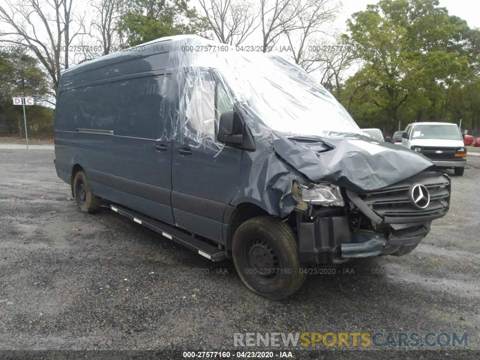 1 Photograph of a damaged car WD4PF1CD1KP113733 MERCEDES-BENZ SPRINTER 2019