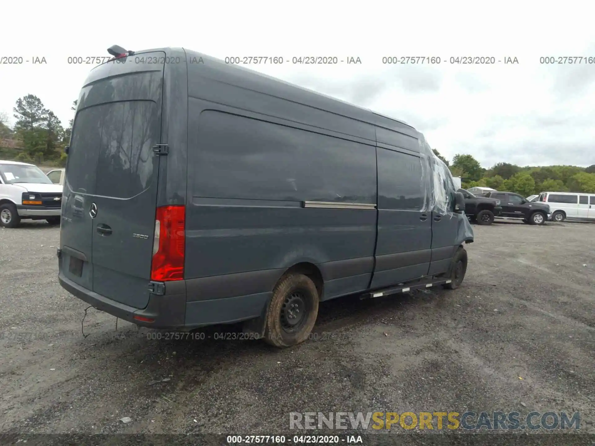 4 Фотография поврежденного автомобиля WD4PF1CD1KP113733 MERCEDES-BENZ SPRINTER 2019