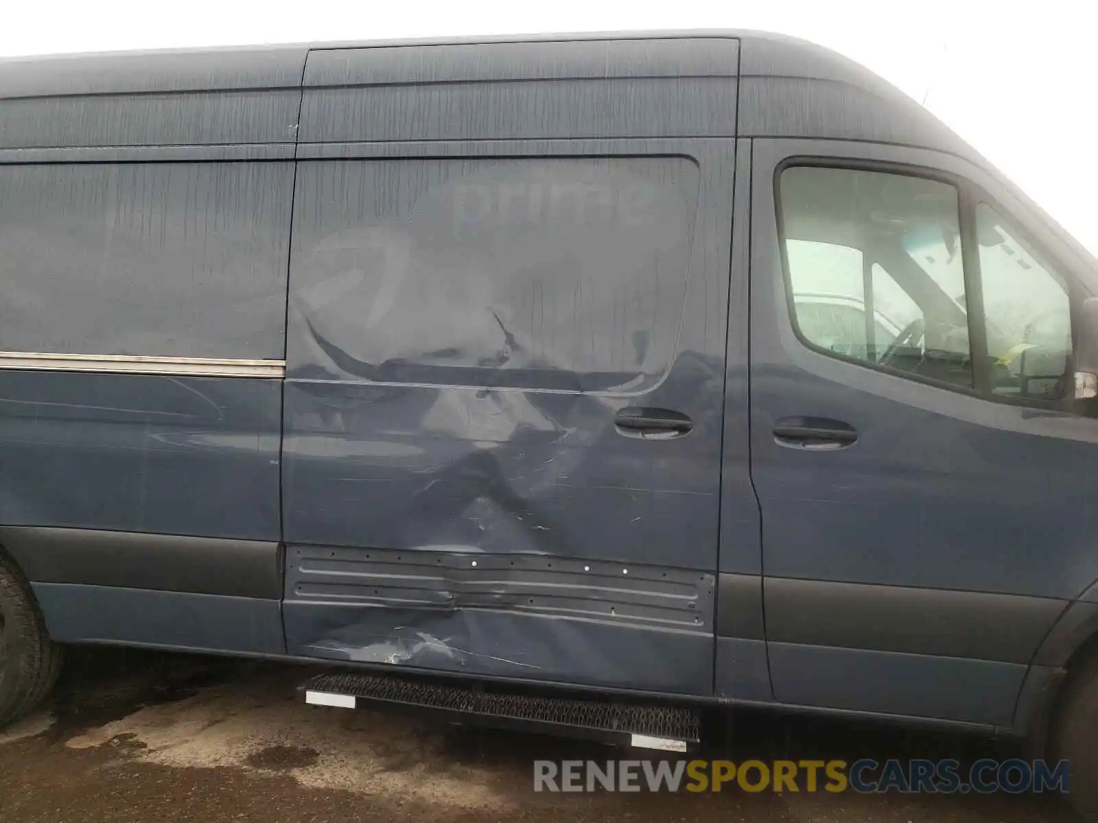 9 Photograph of a damaged car WD4PF1CD1KP118365 MERCEDES-BENZ SPRINTER 2019