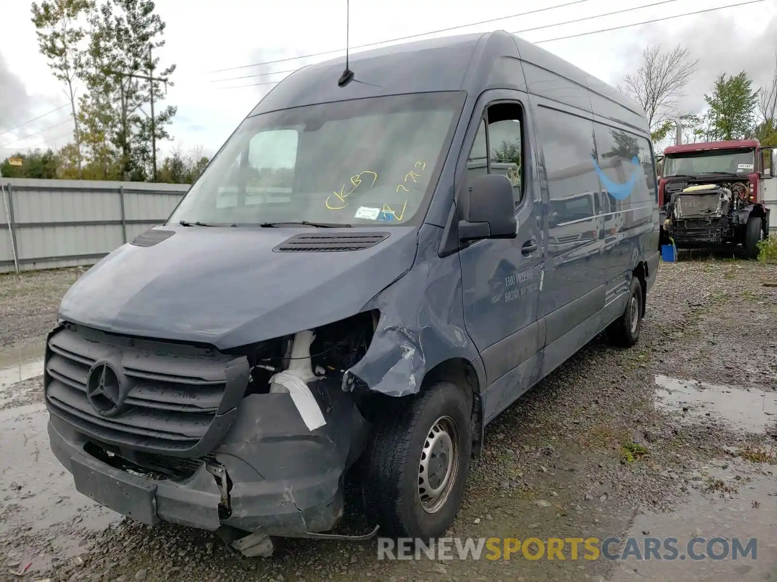 2 Photograph of a damaged car WD4PF1CD1KP137675 MERCEDES-BENZ SPRINTER 2019