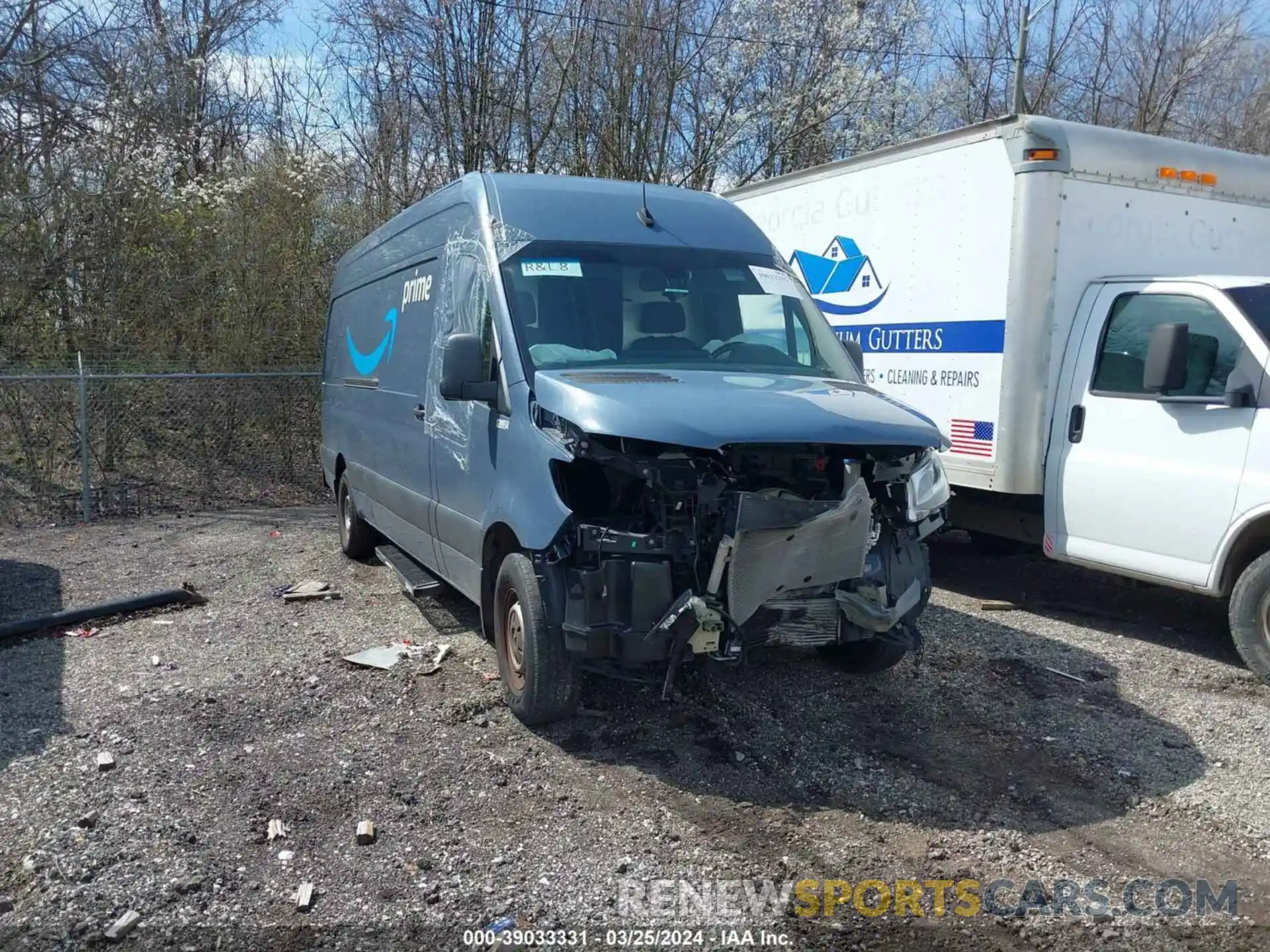 1 Photograph of a damaged car WD4PF1CD1KT012263 MERCEDES-BENZ SPRINTER 2019