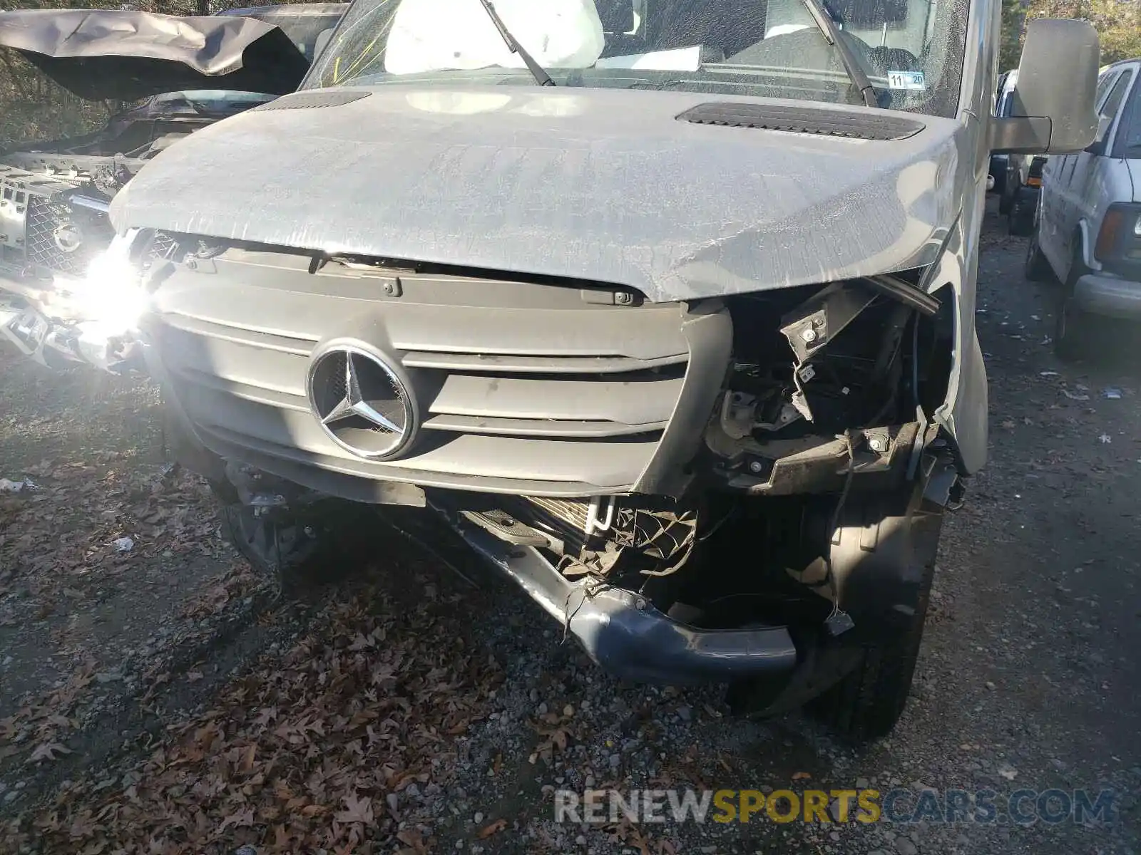 9 Фотография поврежденного автомобиля WD4PF1CD2KP122313 MERCEDES-BENZ SPRINTER 2019