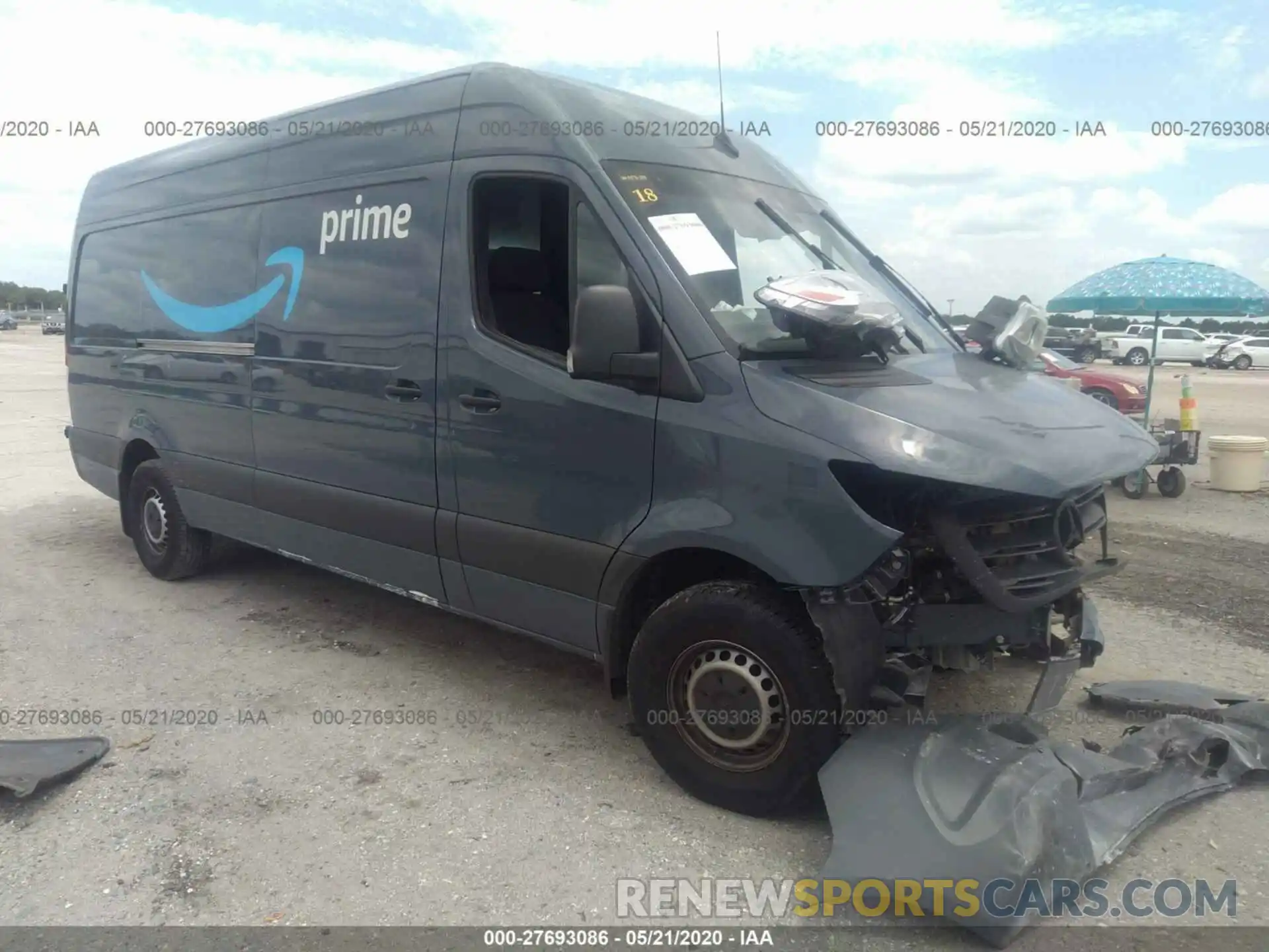 1 Photograph of a damaged car WD4PF1CD2KP124305 MERCEDES-BENZ SPRINTER 2019