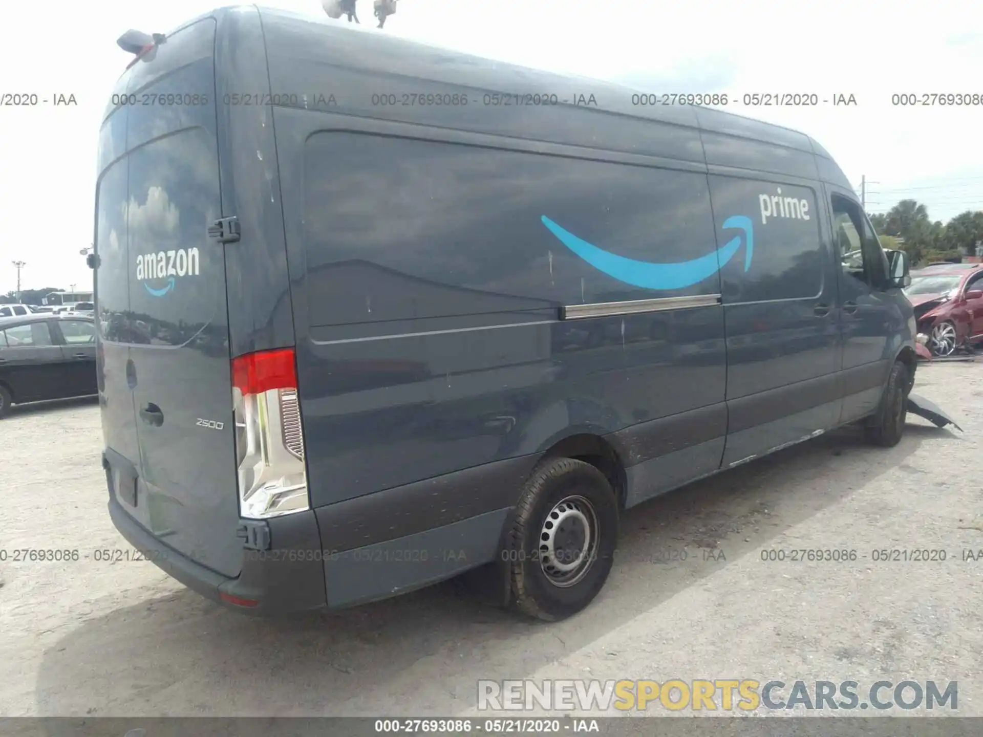 4 Фотография поврежденного автомобиля WD4PF1CD2KP124305 MERCEDES-BENZ SPRINTER 2019