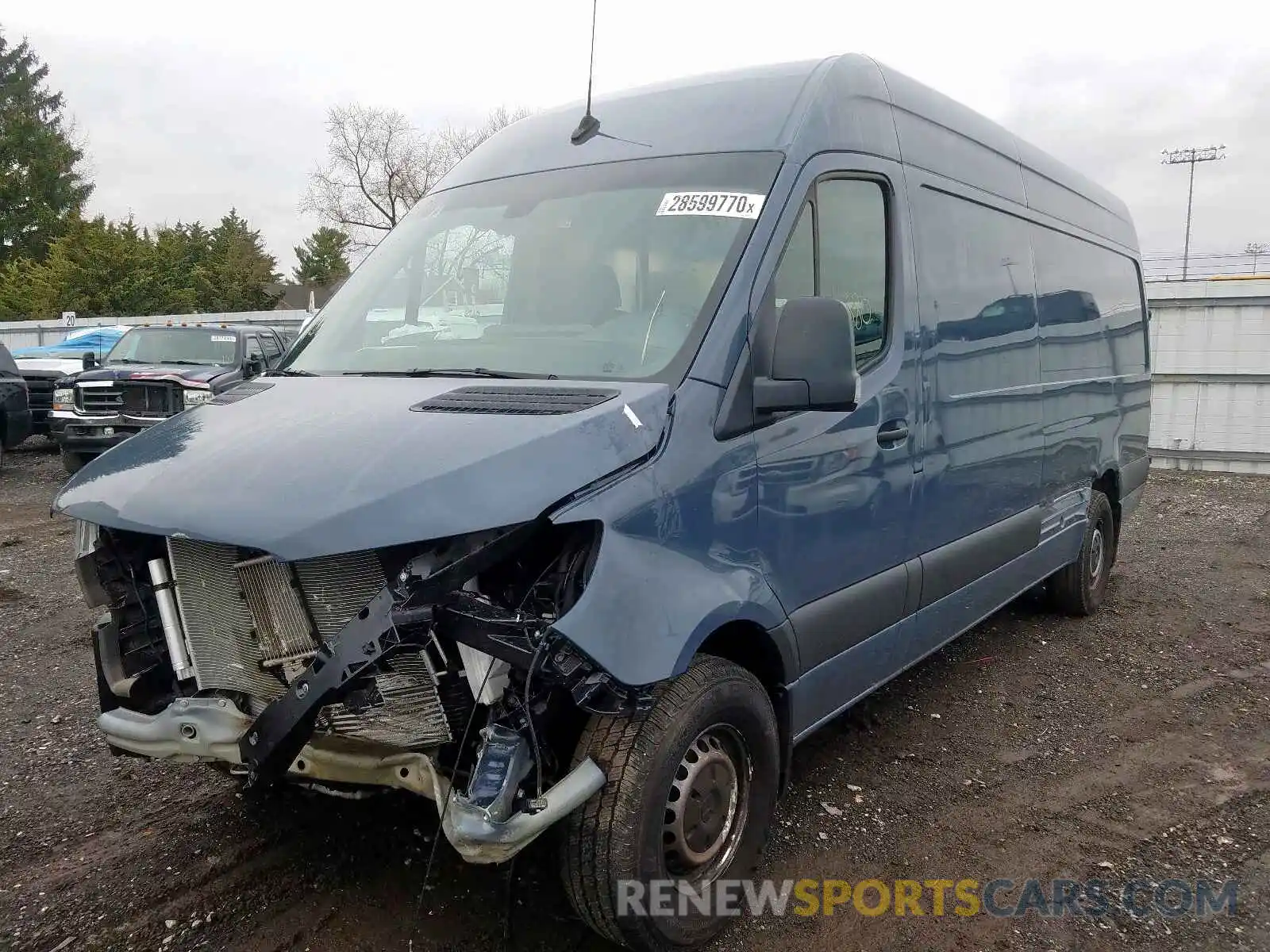 2 Фотография поврежденного автомобиля WD4PF1CD2KT006410 MERCEDES-BENZ SPRINTER 2019