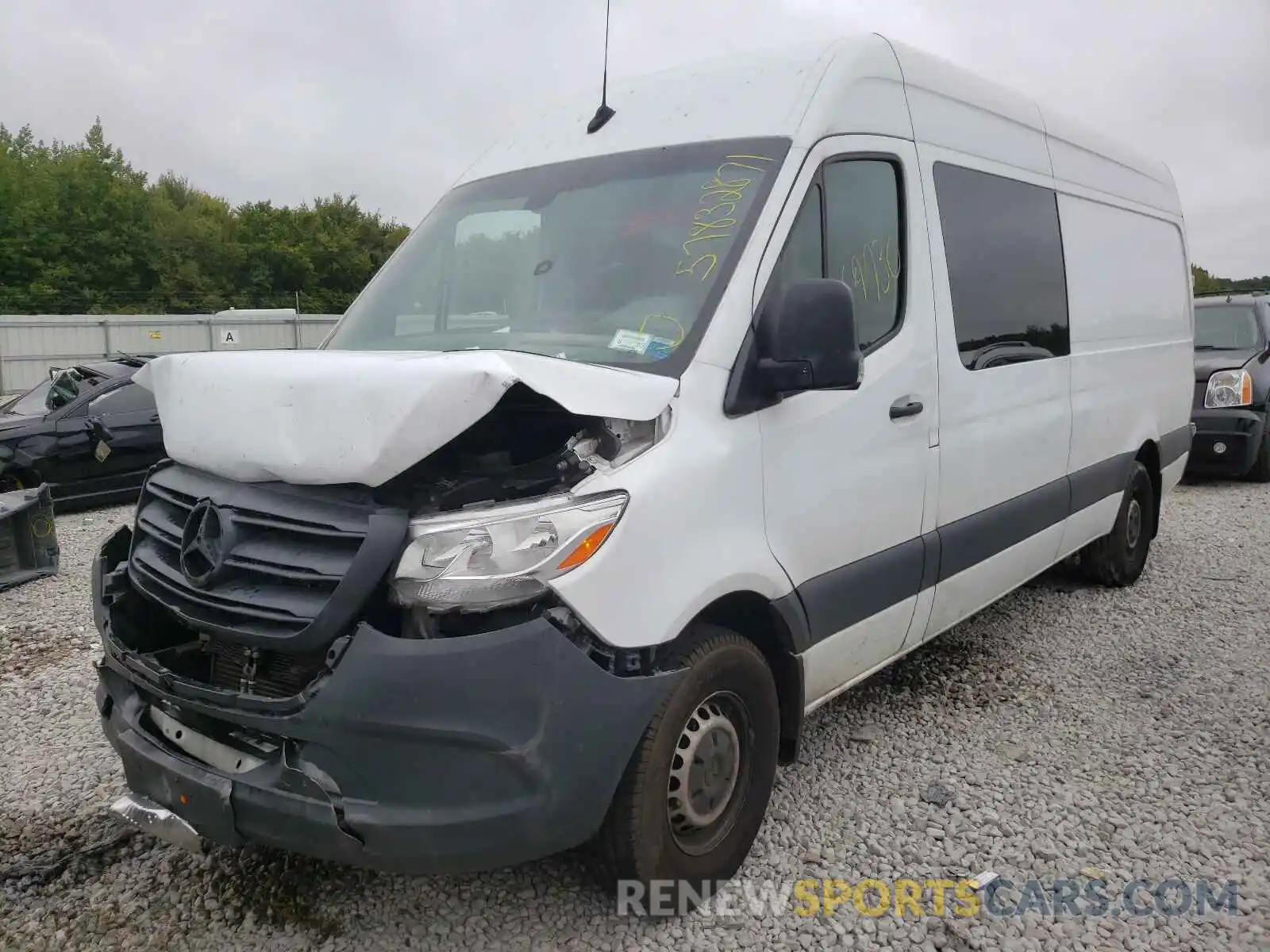 2 Photograph of a damaged car WD4PF1CD3KP078855 MERCEDES-BENZ SPRINTER 2019