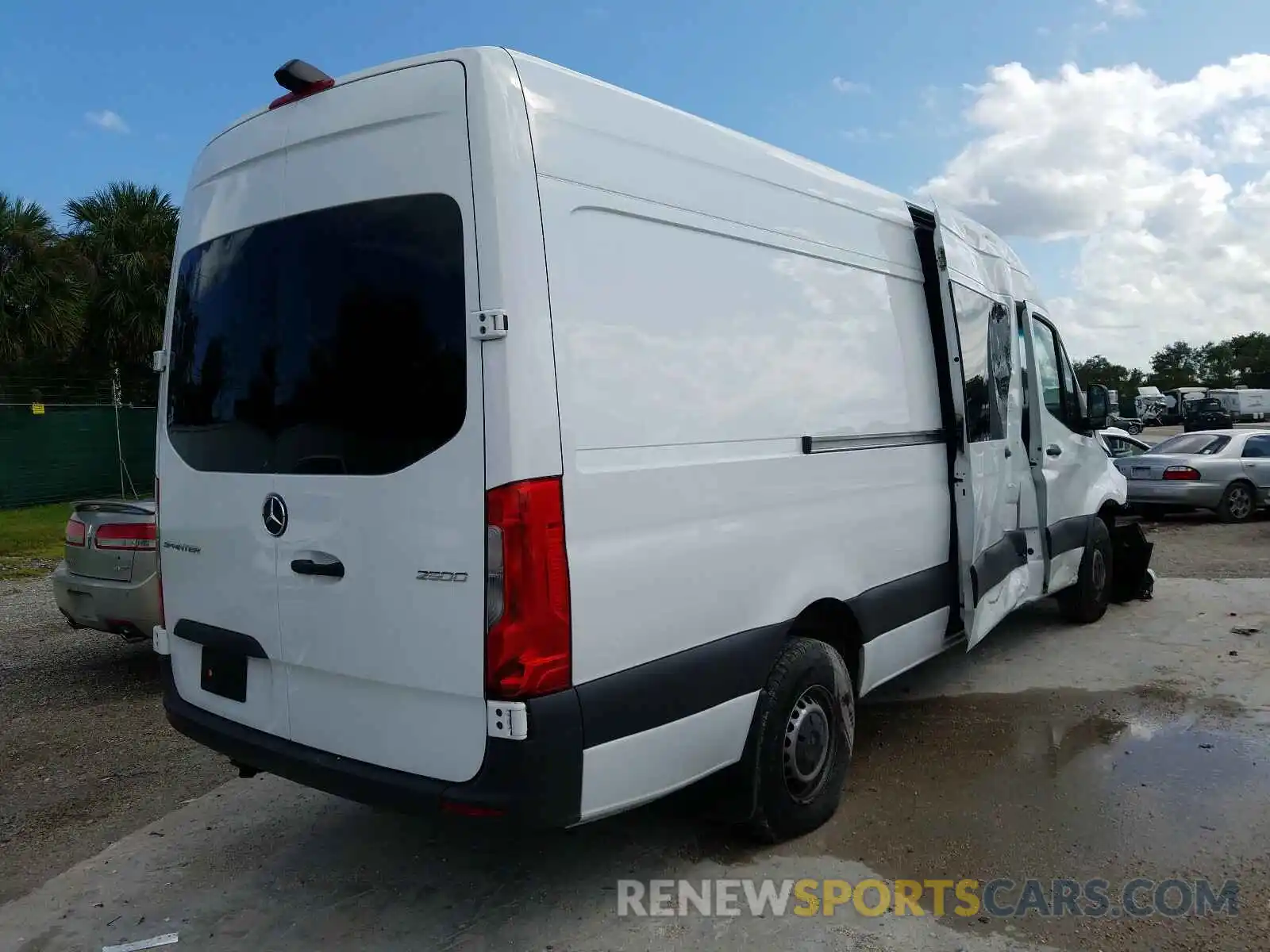 4 Фотография поврежденного автомобиля WD4PF1CD3KP099303 MERCEDES-BENZ SPRINTER 2019