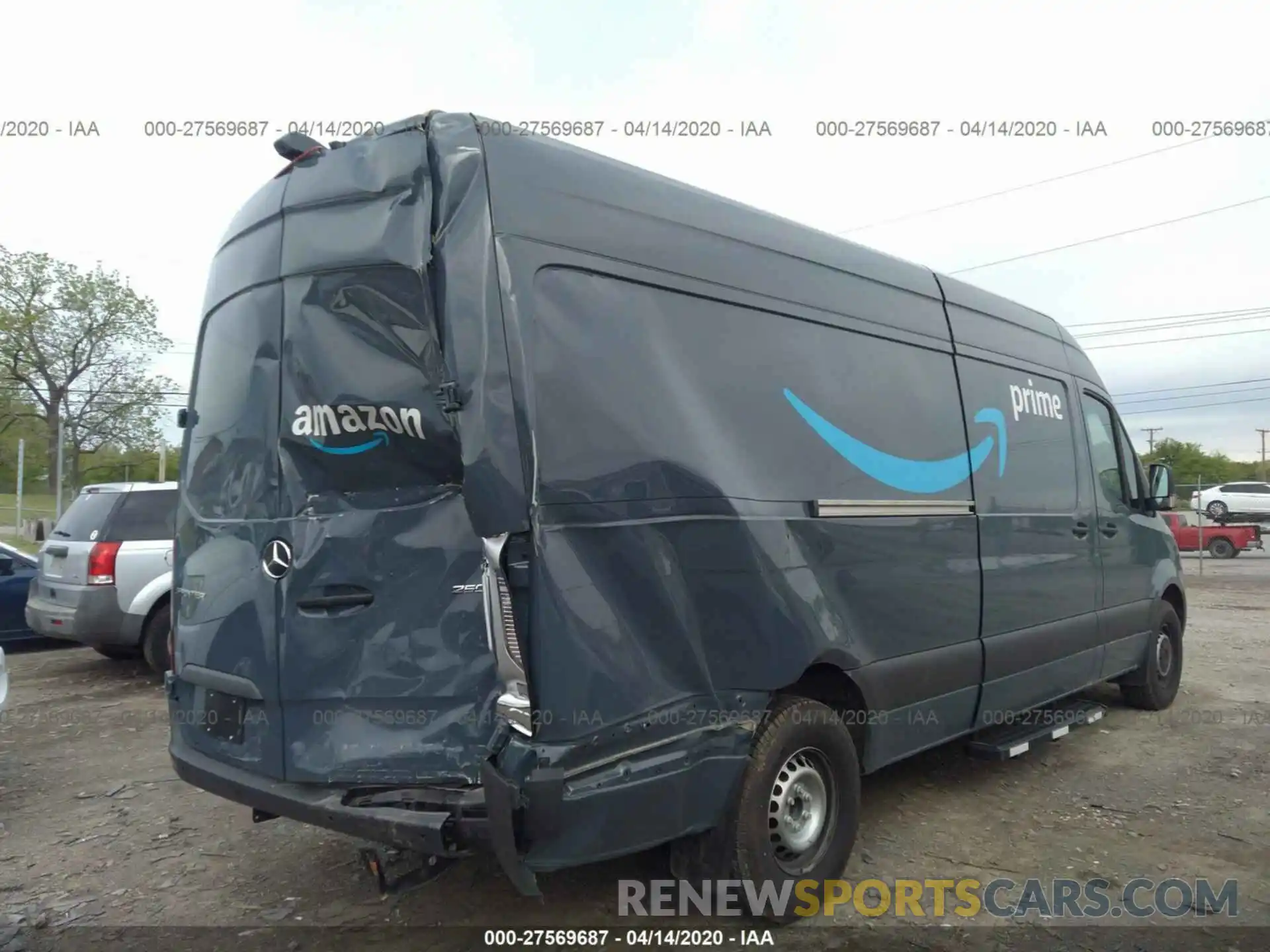 4 Фотография поврежденного автомобиля WD4PF1CD4KP134219 MERCEDES-BENZ SPRINTER 2019