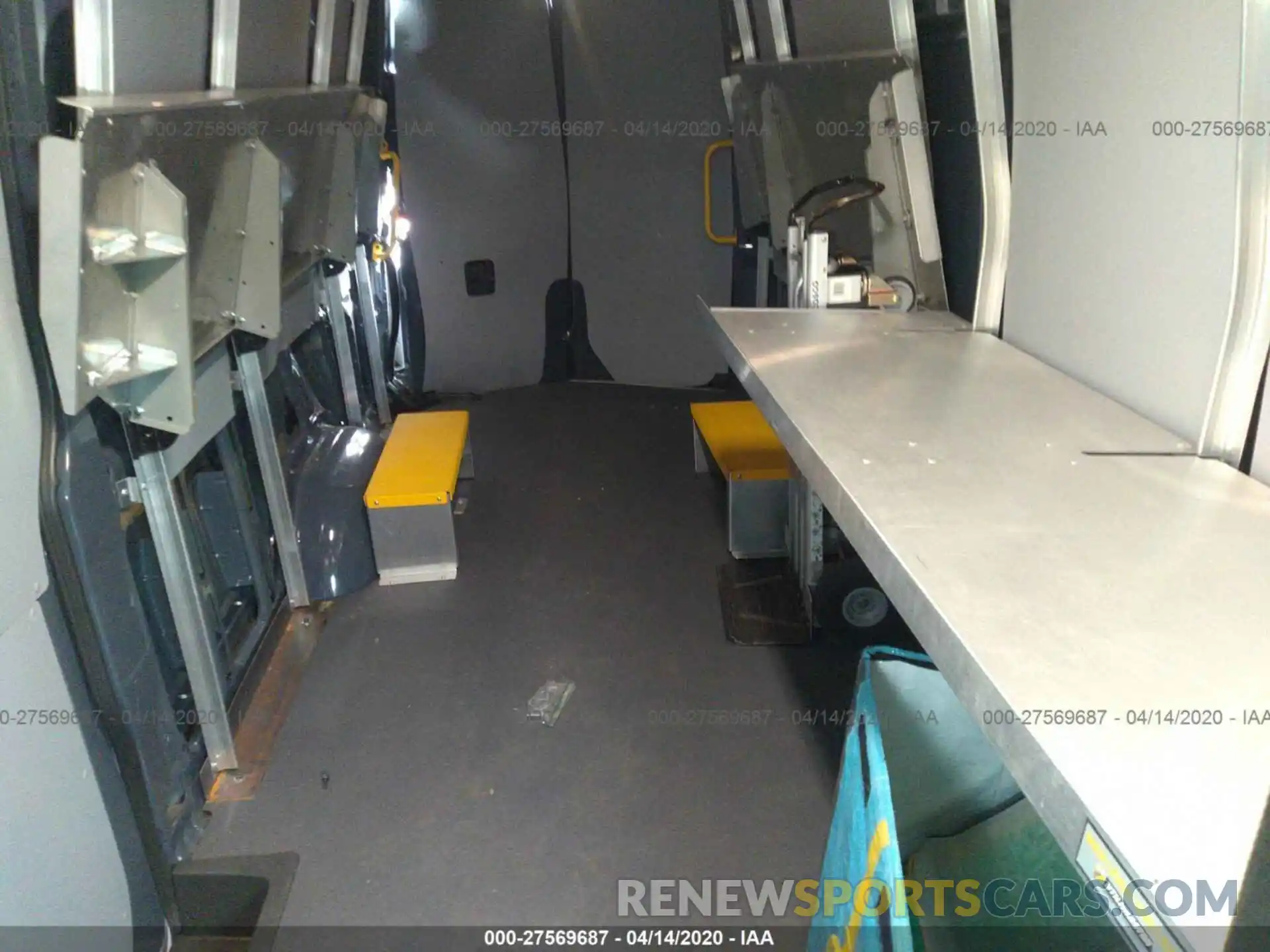 8 Фотография поврежденного автомобиля WD4PF1CD4KP134219 MERCEDES-BENZ SPRINTER 2019