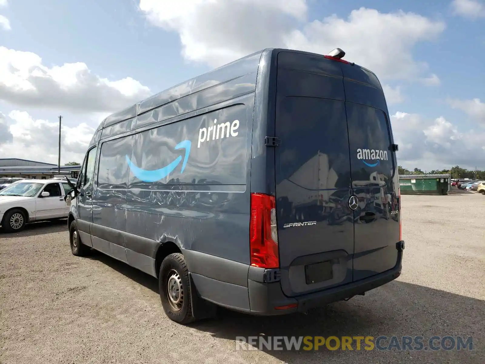 3 Фотография поврежденного автомобиля WD4PF1CD5KP146718 MERCEDES-BENZ SPRINTER 2019