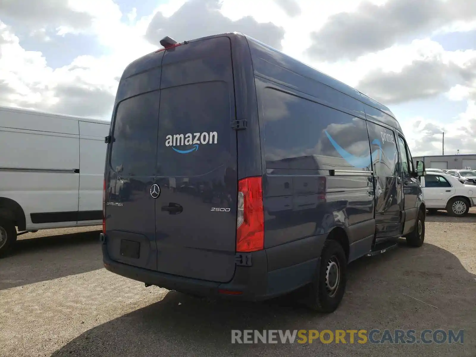 4 Photograph of a damaged car WD4PF1CD5KP146718 MERCEDES-BENZ SPRINTER 2019