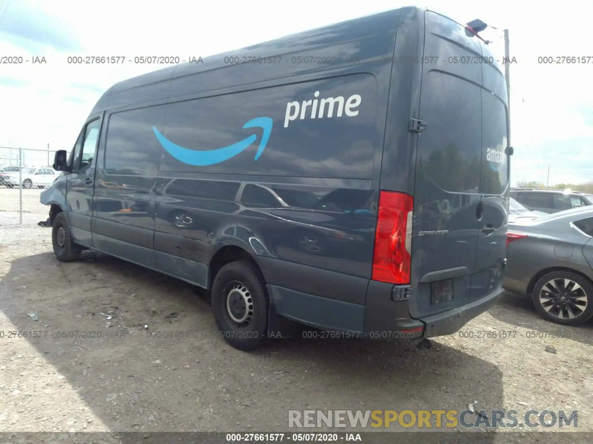 3 Фотография поврежденного автомобиля WD4PF1CD5KP153121 MERCEDES-BENZ SPRINTER 2019