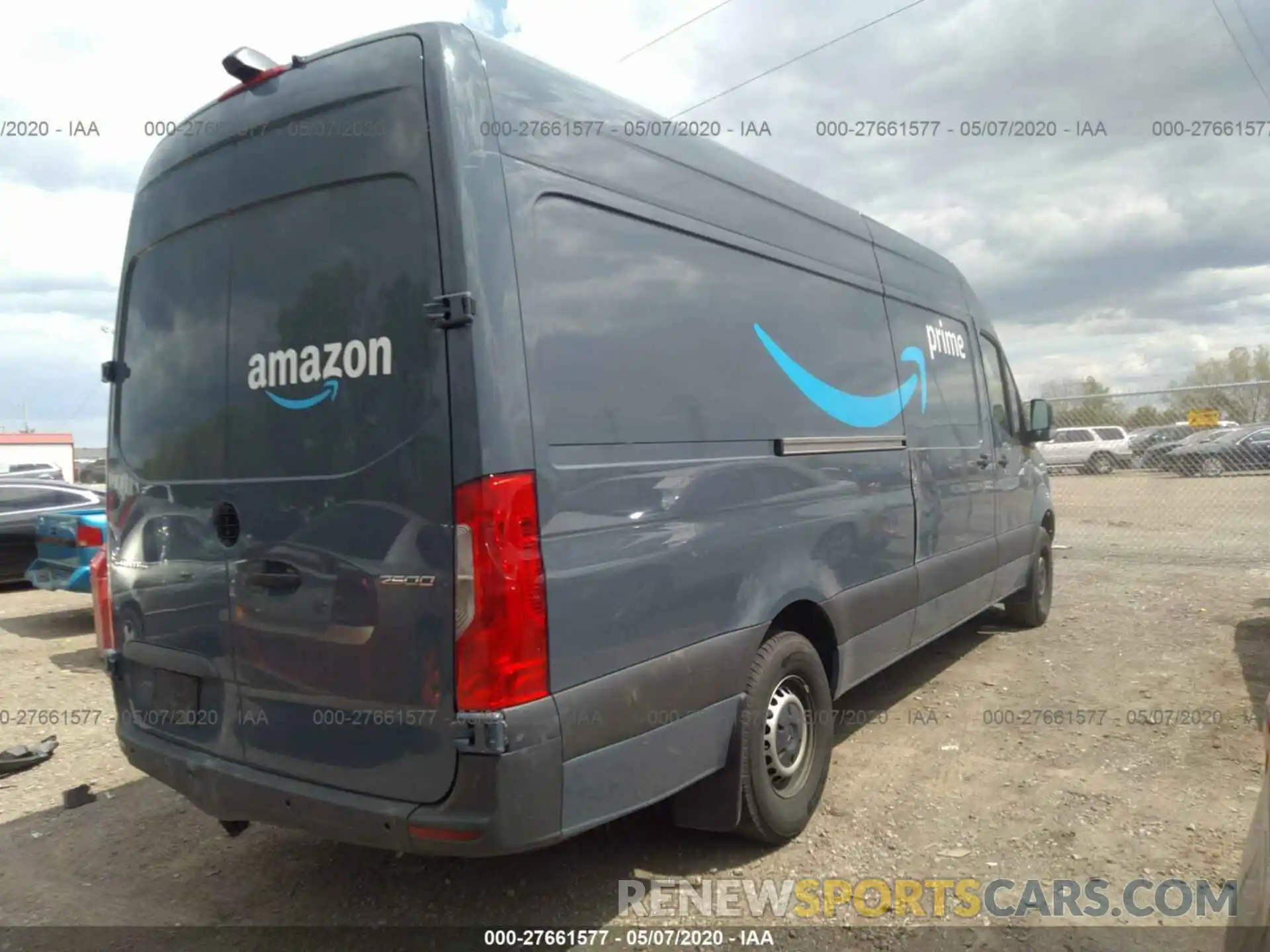 4 Фотография поврежденного автомобиля WD4PF1CD5KP153121 MERCEDES-BENZ SPRINTER 2019