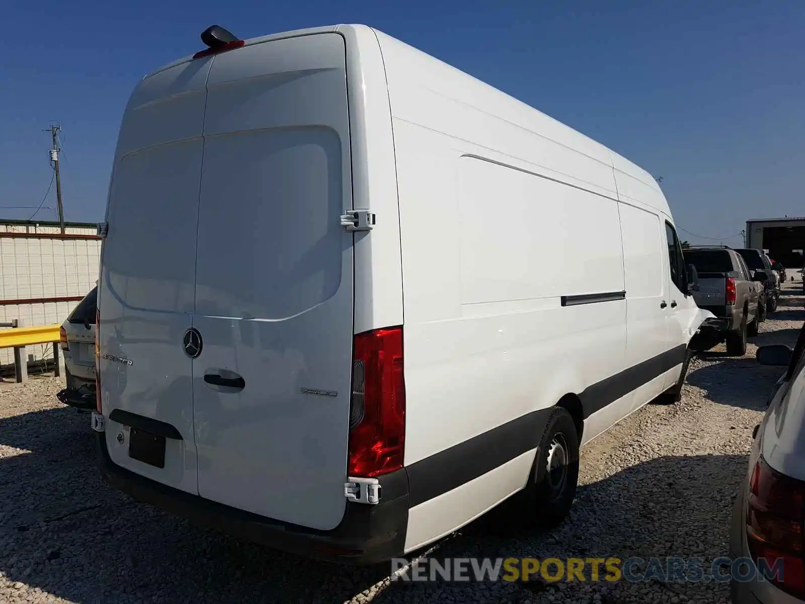 4 Фотография поврежденного автомобиля WD4PF1CD5KP157735 MERCEDES-BENZ SPRINTER 2019