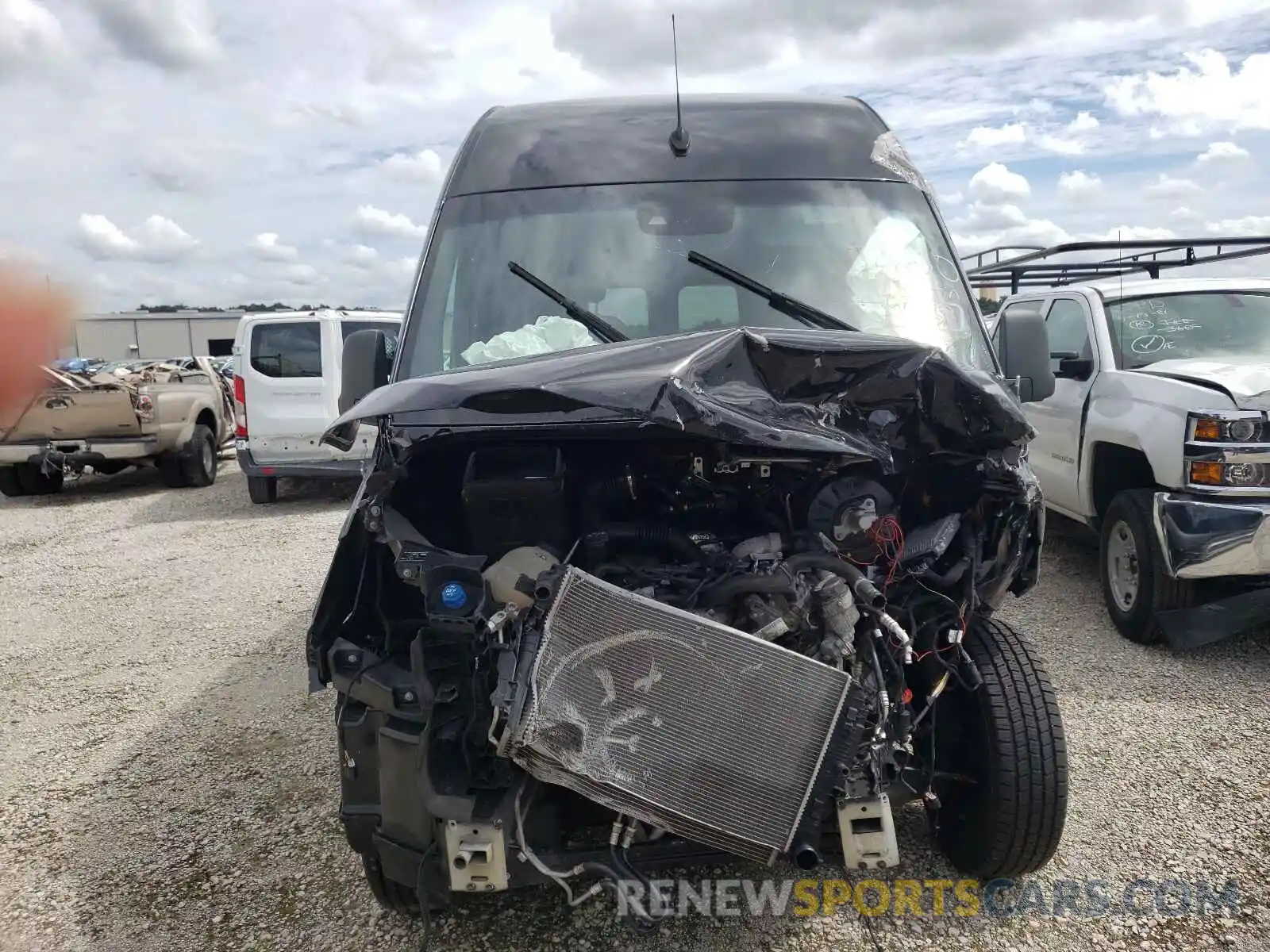 9 Photograph of a damaged car WD4PF1CD5KP169089 MERCEDES-BENZ SPRINTER 2019