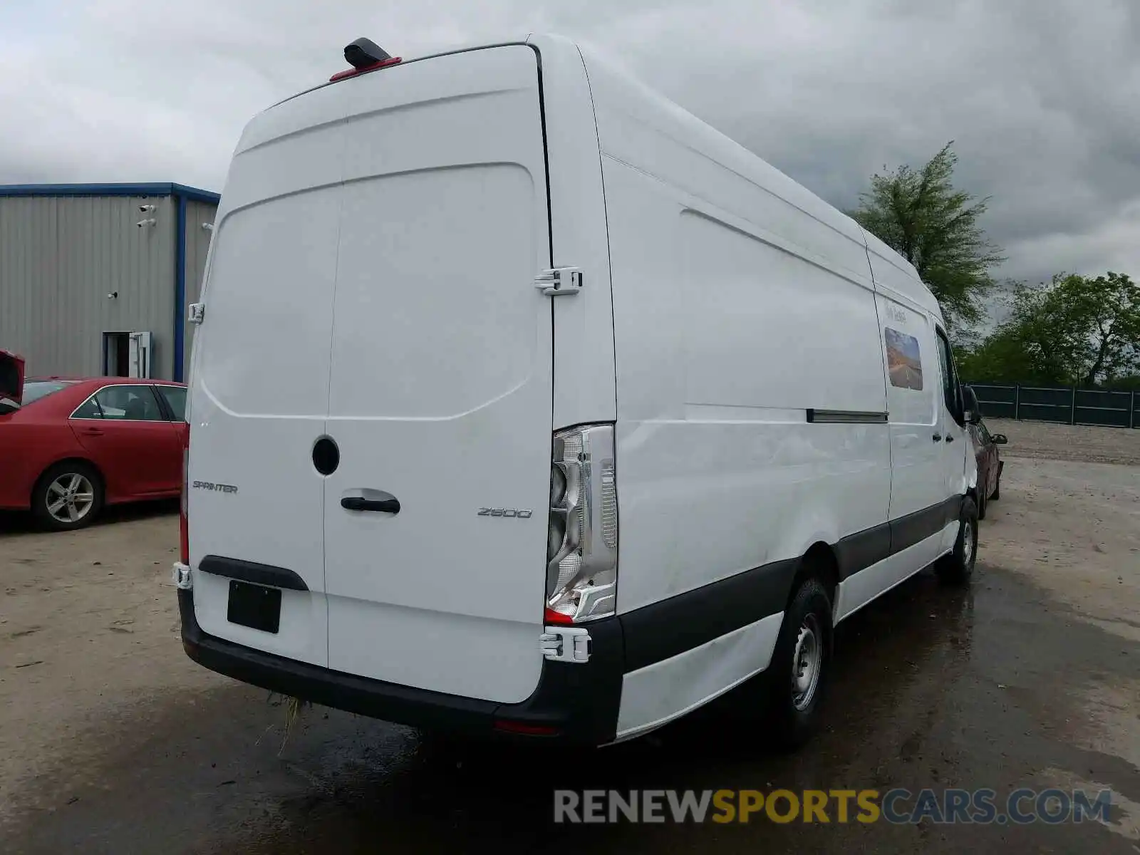 4 Фотография поврежденного автомобиля WD4PF1CD5KT007759 MERCEDES-BENZ SPRINTER 2019