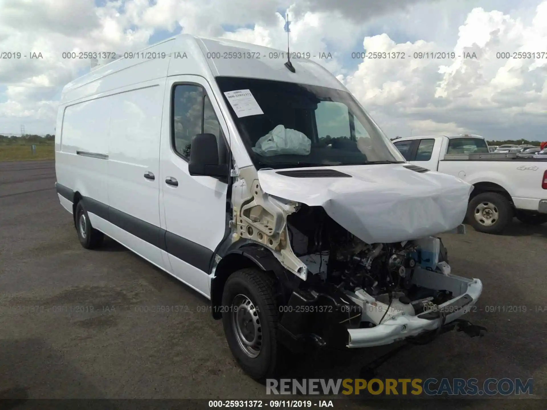 1 Photograph of a damaged car WD4PF1CD6KP093575 MERCEDES-BENZ SPRINTER 2019