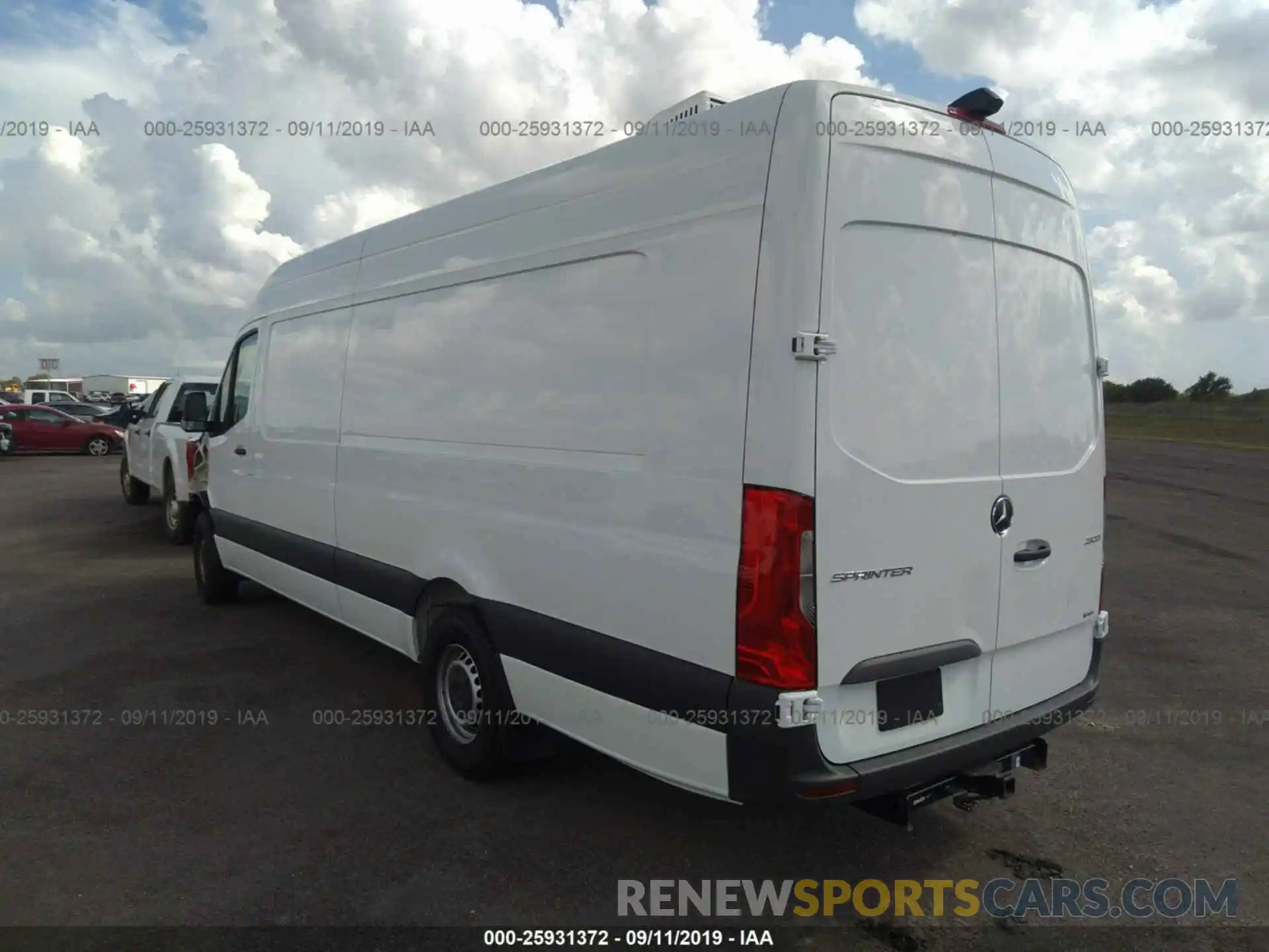 3 Photograph of a damaged car WD4PF1CD6KP093575 MERCEDES-BENZ SPRINTER 2019