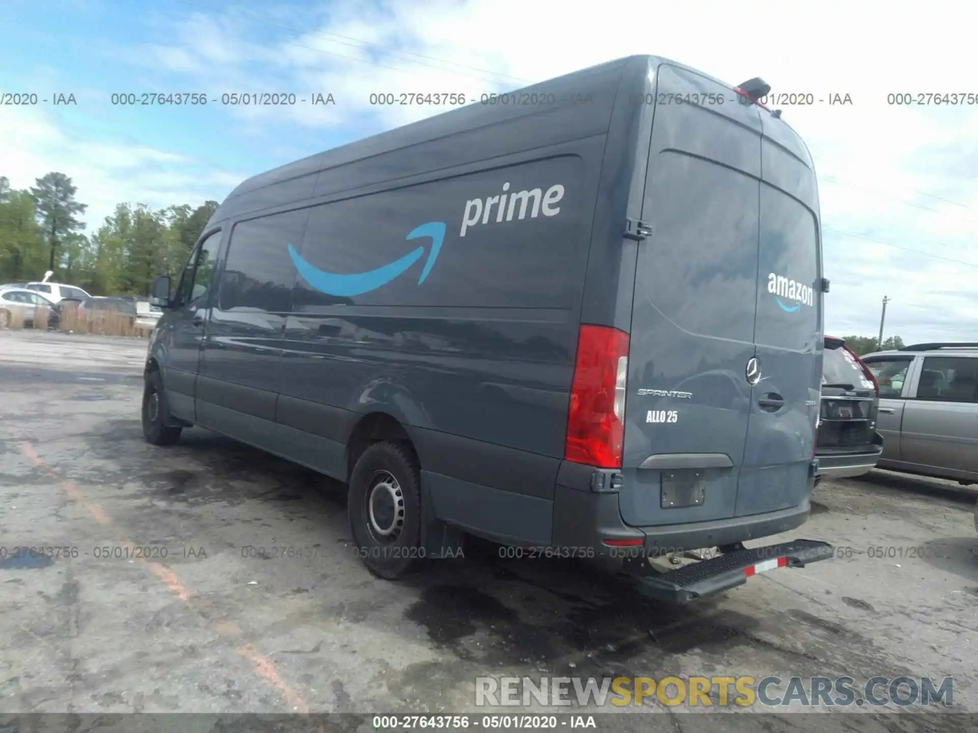 3 Фотография поврежденного автомобиля WD4PF1CD6KP143438 MERCEDES-BENZ SPRINTER 2019