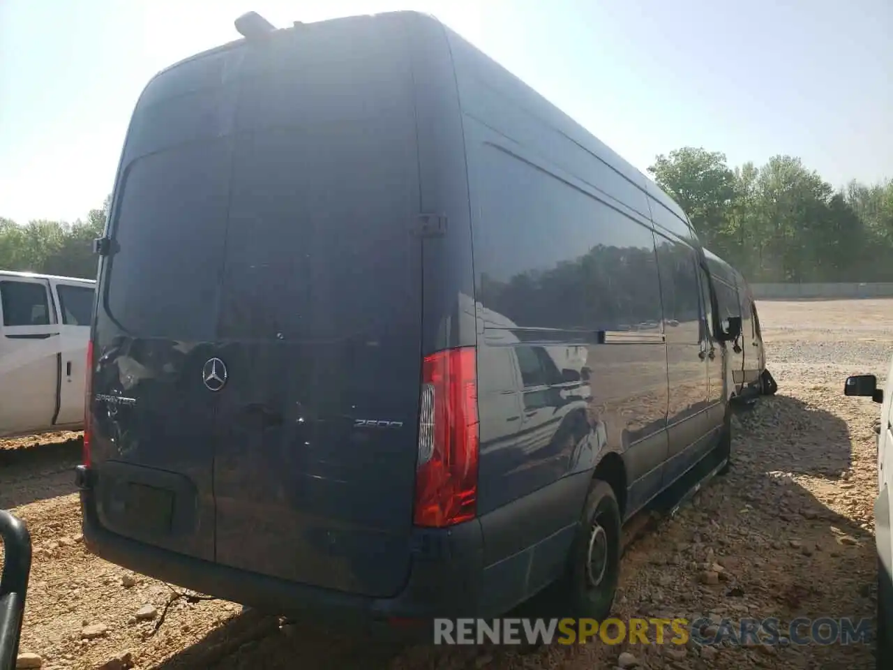 4 Фотография поврежденного автомобиля WD4PF1CD6KP147814 MERCEDES-BENZ SPRINTER 2019