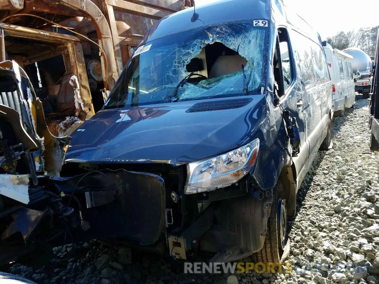 9 Photograph of a damaged car WD4PF1CD7KP141200 MERCEDES-BENZ SPRINTER 2019