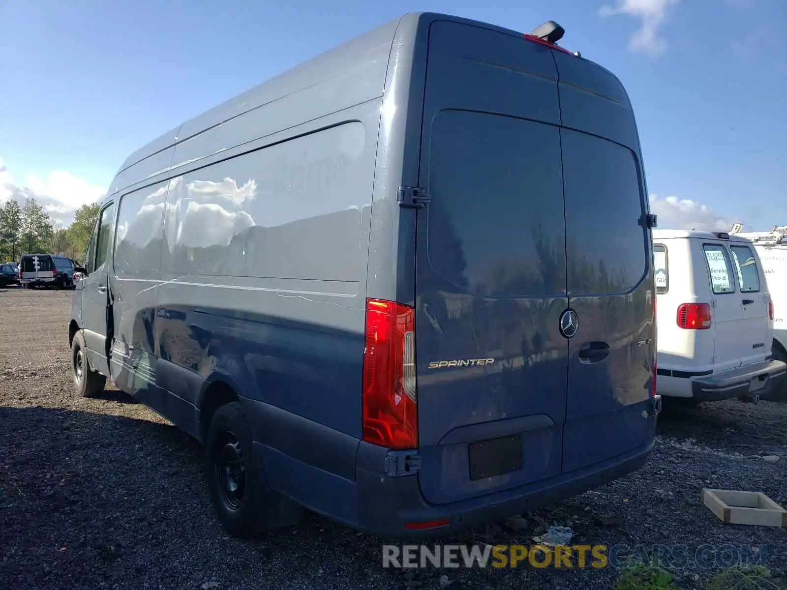 3 Фотография поврежденного автомобиля WD4PF1CD8KP124647 MERCEDES-BENZ SPRINTER 2019