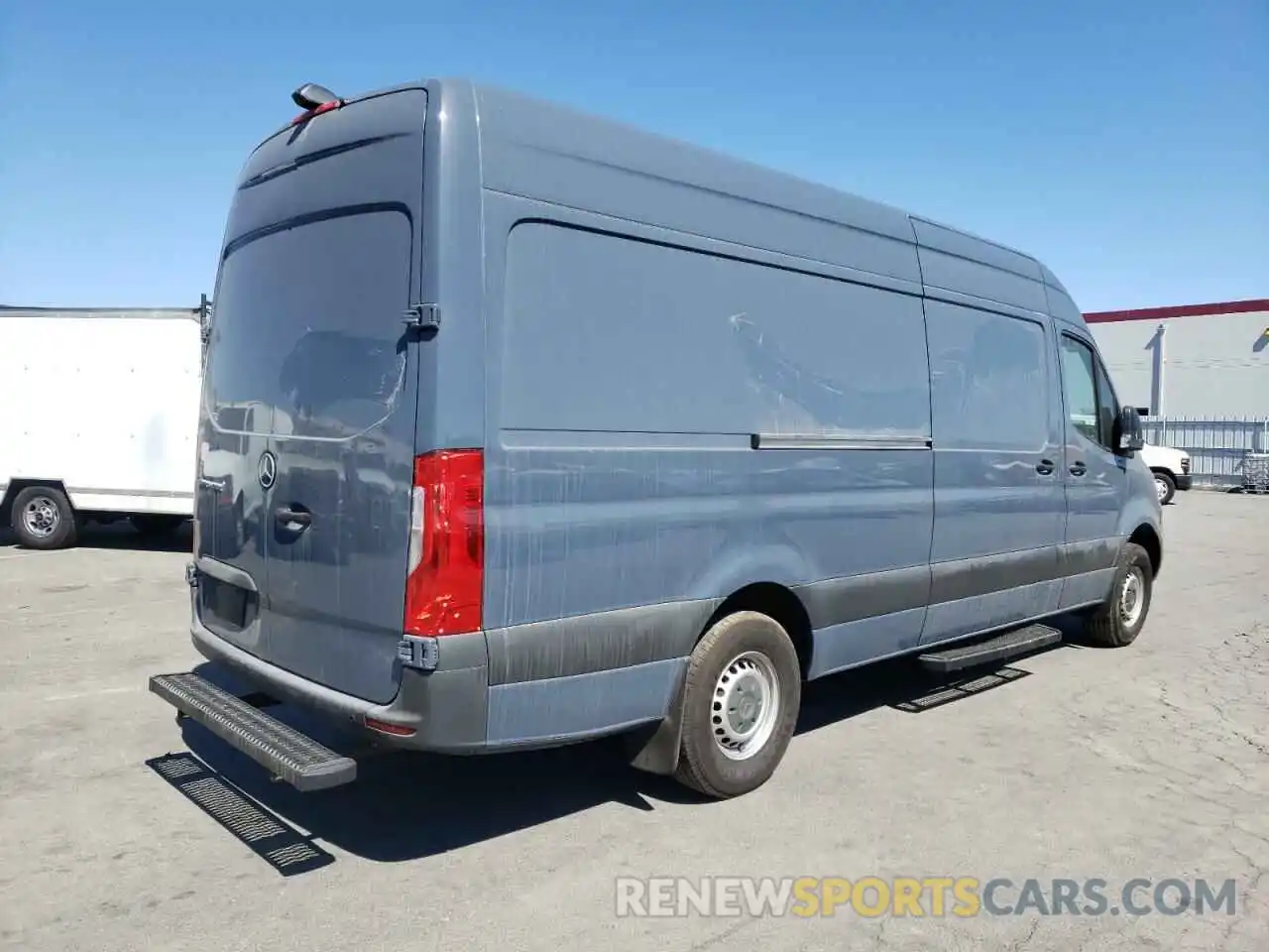 4 Фотография поврежденного автомобиля WD4PF1CD8KP151511 MERCEDES-BENZ SPRINTER 2019