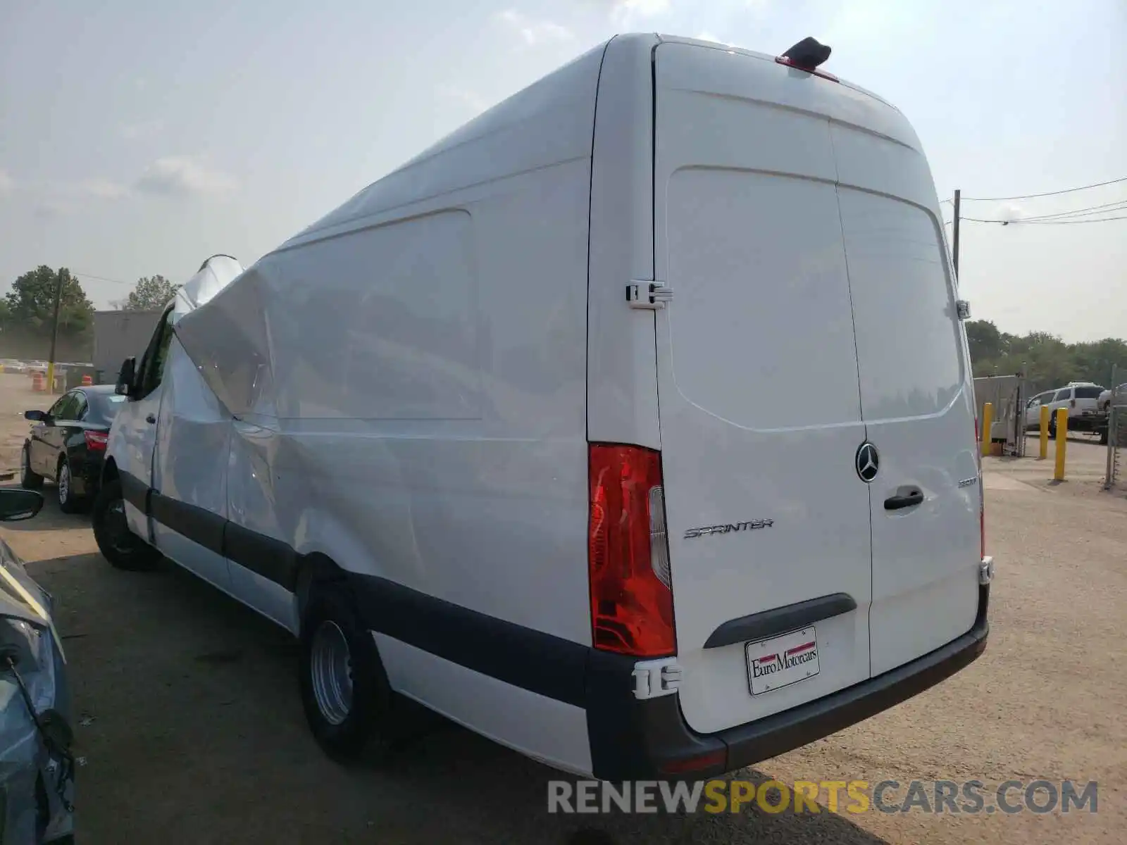 3 Фотография поврежденного автомобиля WD4PF1CD8KP161357 MERCEDES-BENZ SPRINTER 2019