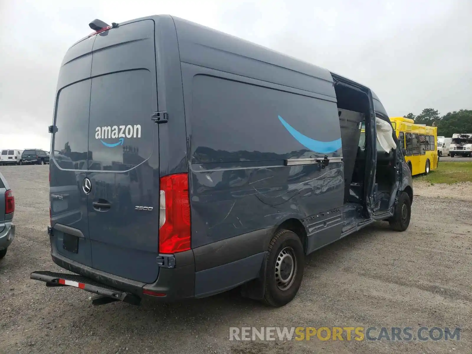 4 Фотография поврежденного автомобиля WD4PF1CD9KP121384 MERCEDES-BENZ SPRINTER 2019