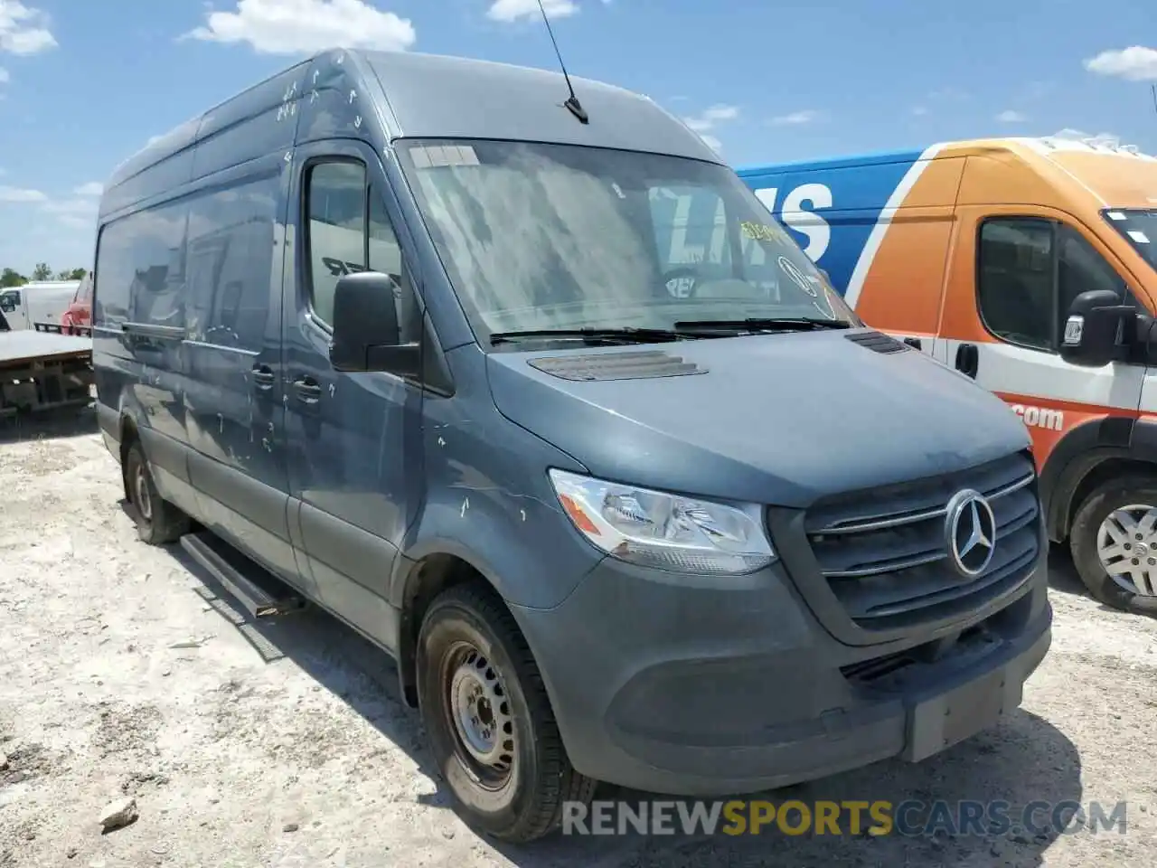 1 Фотография поврежденного автомобиля WD4PF1CD9KP141814 MERCEDES-BENZ SPRINTER 2019