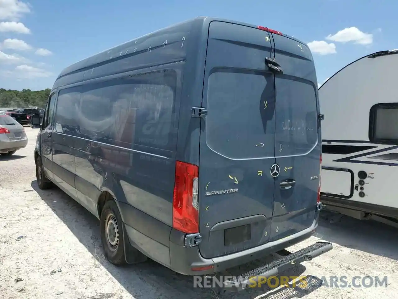 3 Фотография поврежденного автомобиля WD4PF1CD9KP141814 MERCEDES-BENZ SPRINTER 2019