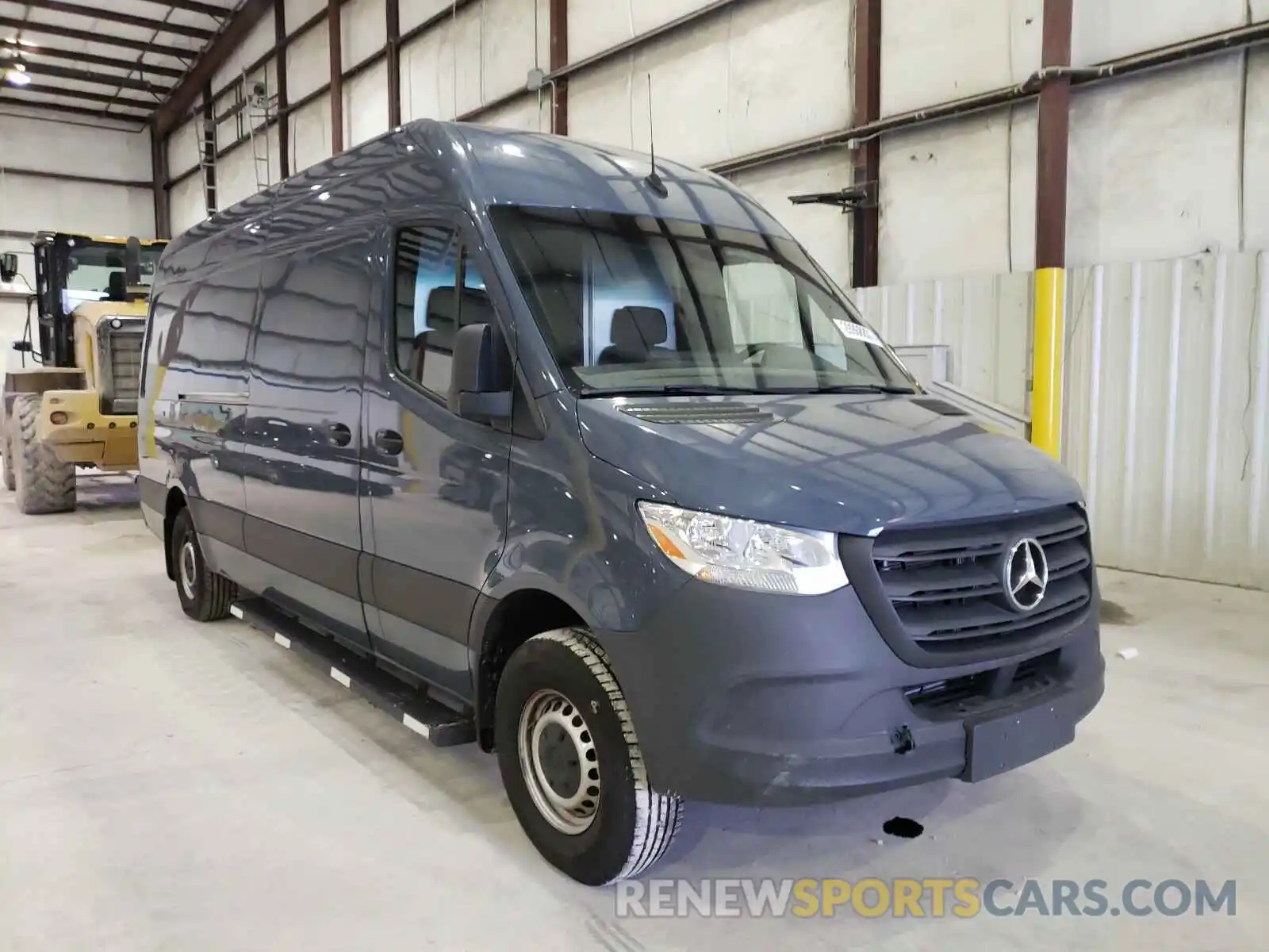 1 Фотография поврежденного автомобиля WD4PF1CD9KP142817 MERCEDES-BENZ SPRINTER 2019