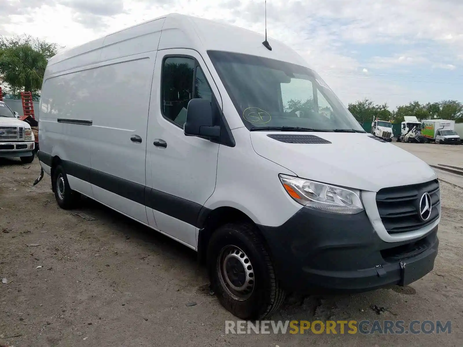 1 Фотография поврежденного автомобиля WD4PF1CD9KP161044 MERCEDES-BENZ SPRINTER 2019