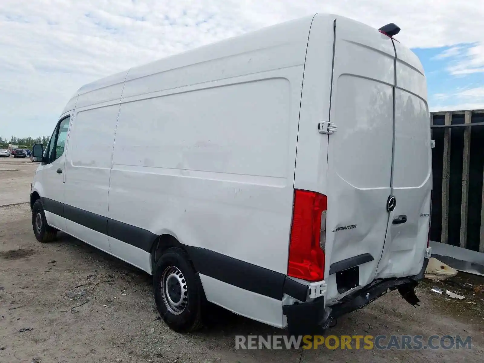 3 Фотография поврежденного автомобиля WD4PF1CD9KP161044 MERCEDES-BENZ SPRINTER 2019