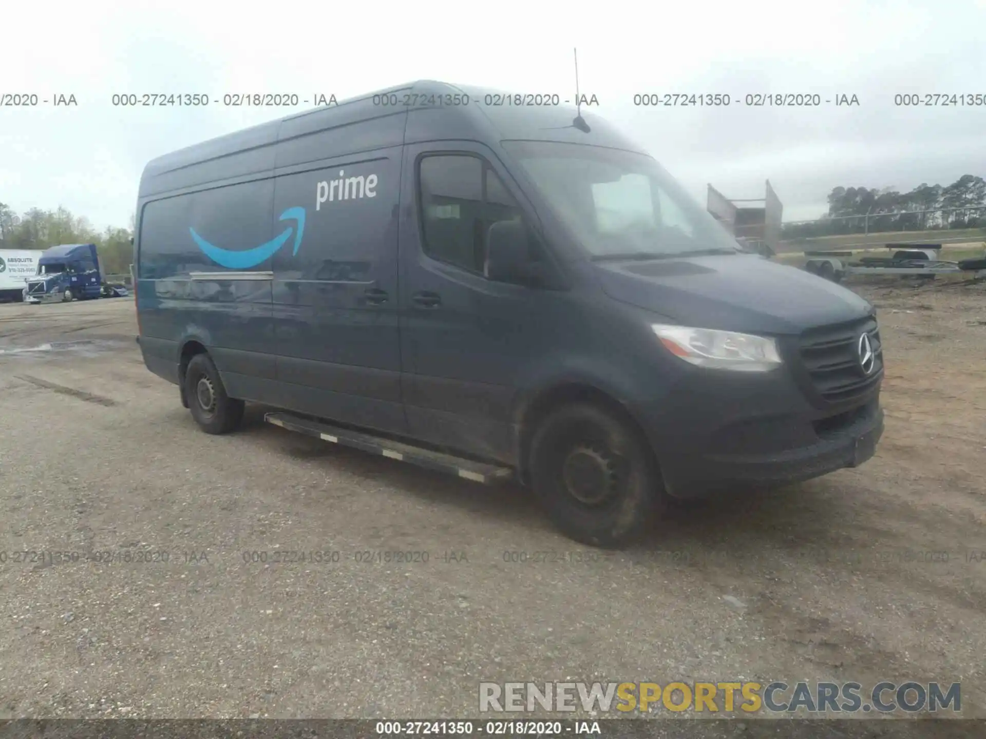 1 Photograph of a damaged car WD4PF1CDXKT007093 MERCEDES-BENZ SPRINTER 2019