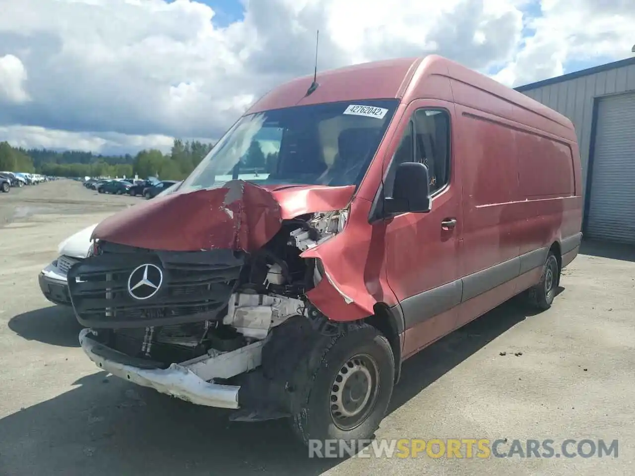 2 Photograph of a damaged car WD4PF1CDXKT015243 MERCEDES-BENZ SPRINTER 2019